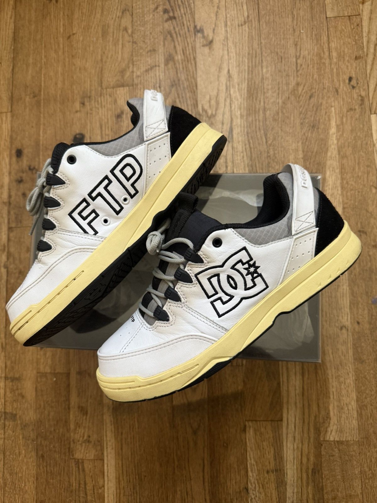 コレクション grailed Junya Watanabe 2002 Studded Cross | Depop