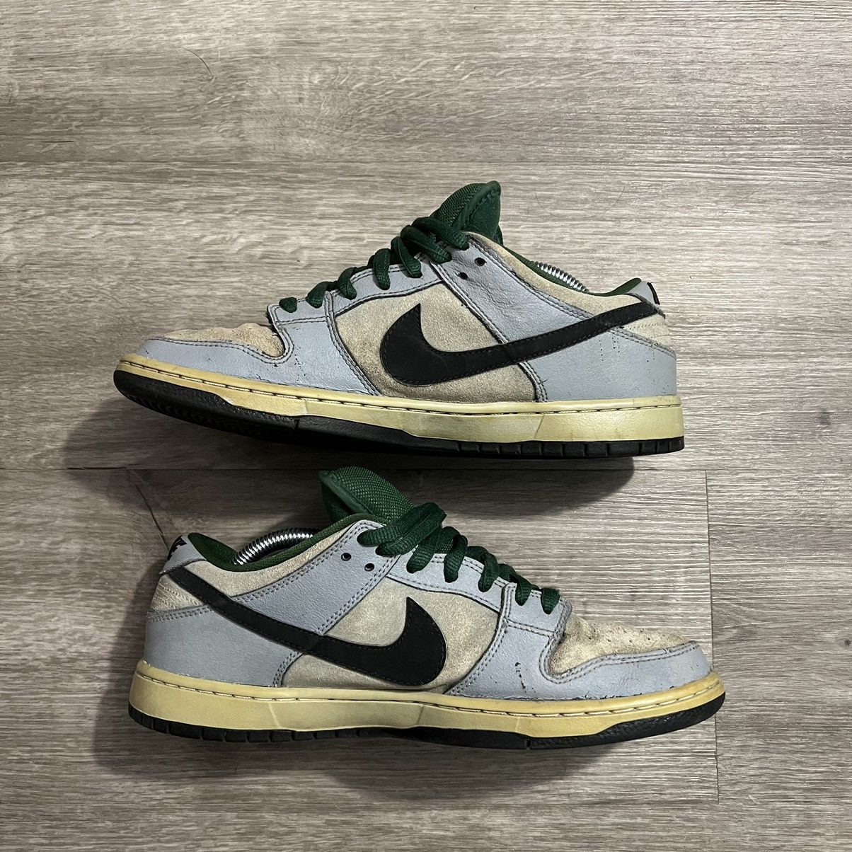 Nike Nike SB Dunk Low Maple Leaf Central Park Size US 10.5 / EU 43-44 - 3 Thumbnail