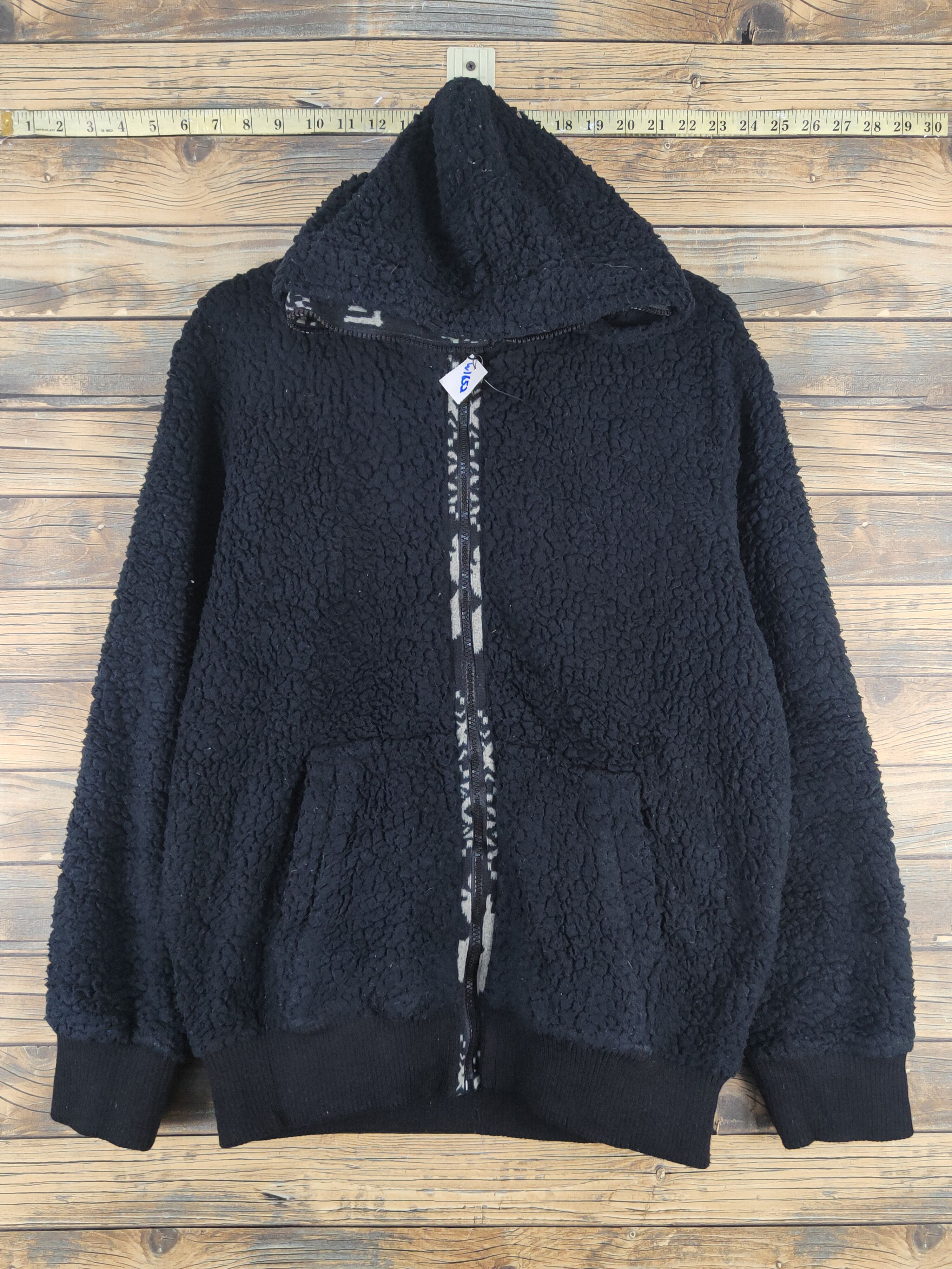 Japanese Brand × Vintage Commontage Garments Black hoodie fleece Sweaters #W1652 Size US L / EU 52-54 / 3 - 1 Thumbnail