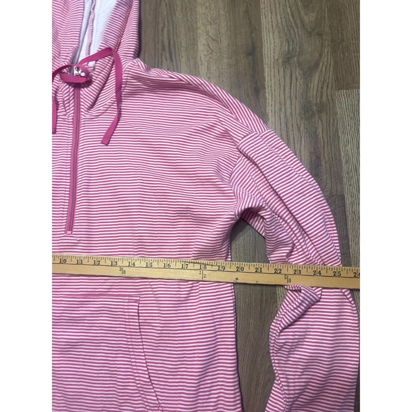 Croft & Barrow Croft & Barrow Hoodie Women's Large Pink Striped Long Sleeve Pullover Casual Fall Spring Summer Size L / US 10 / IT 46 - 5 Thumbnail