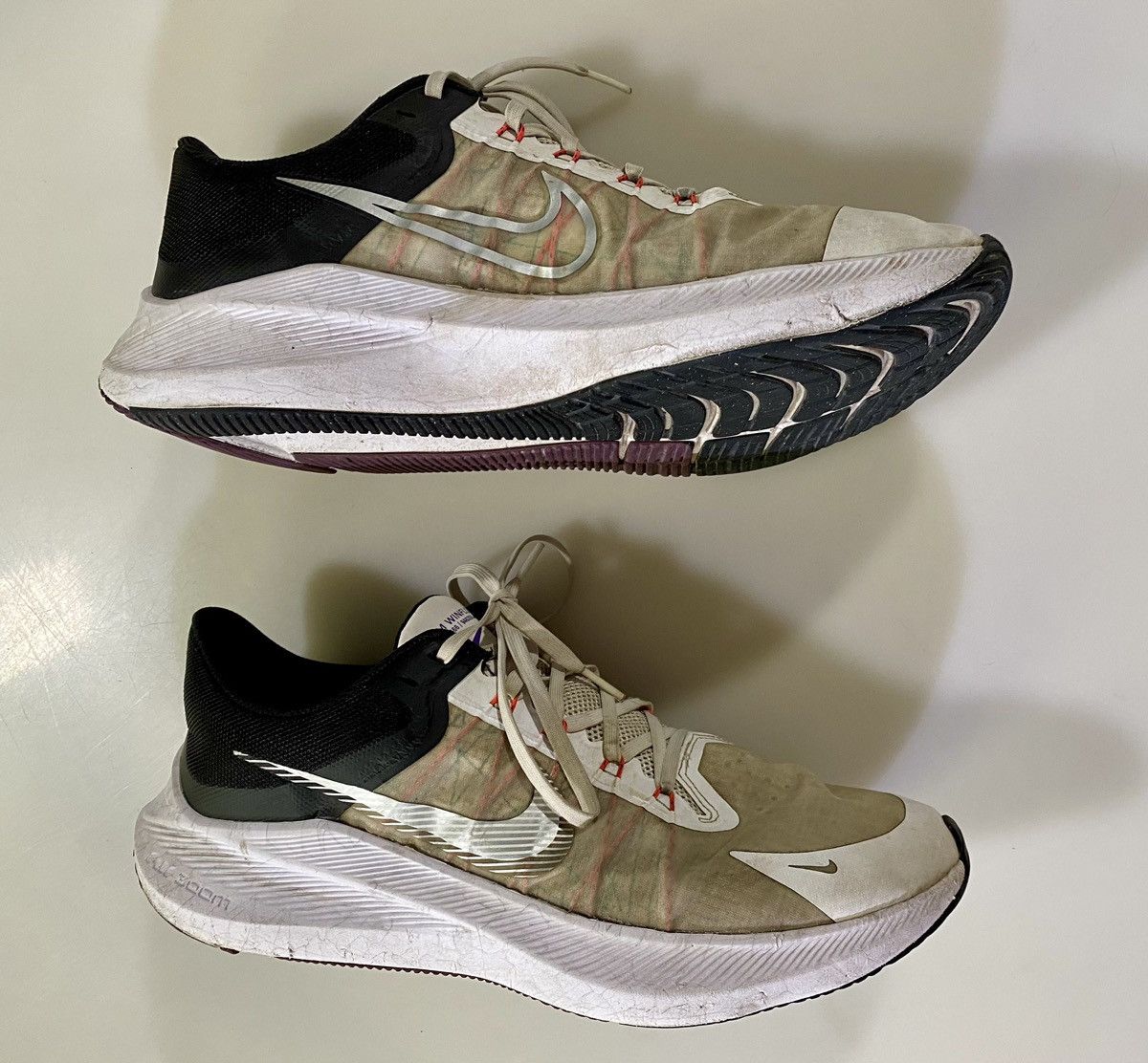 Nike VGC Nike Zoom WinFlo 8 6453 9666 946356 sneakers 12 Size US 12 / EU 45 - 4 Thumbnail