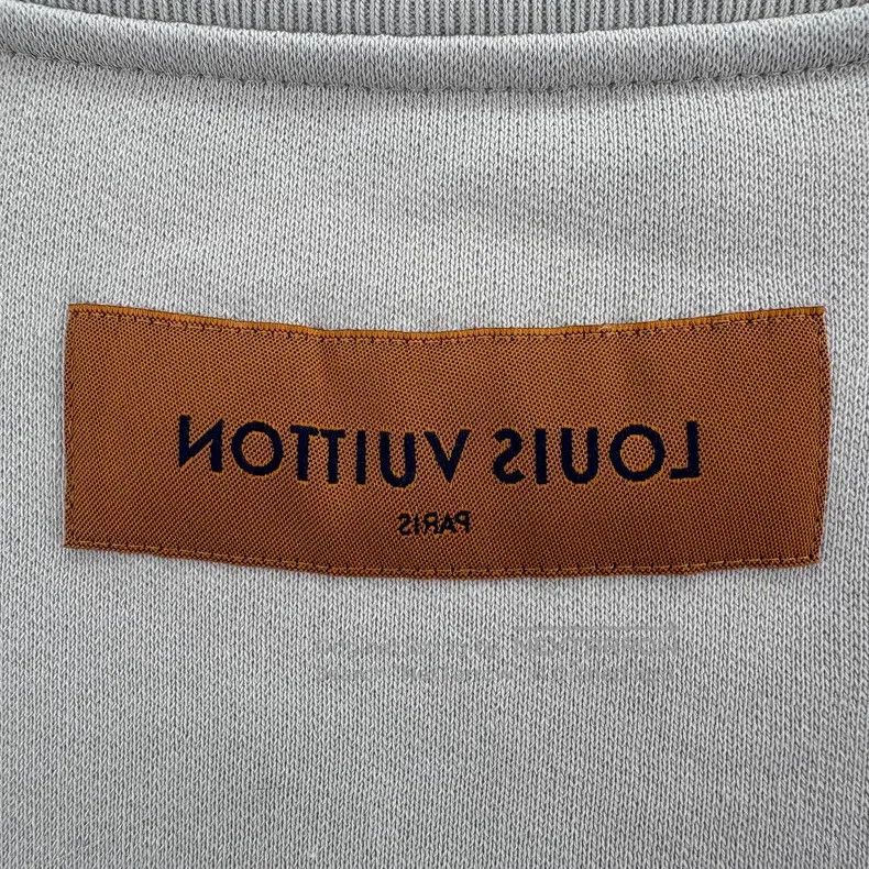 Louis Vuitton Louis Vuitton Devil's Eye sweatshirt Size US S / EU 44-46 / 1 - 5 Thumbnail