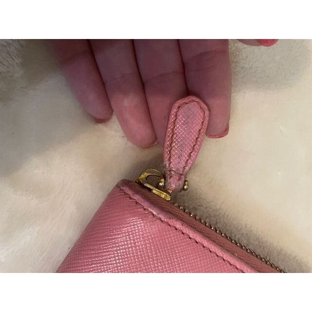 Prada Authentic Prada Long Wallet Round Zipper Pink Saffiano - Pre Size ONE SIZE - 4 Thumbnail