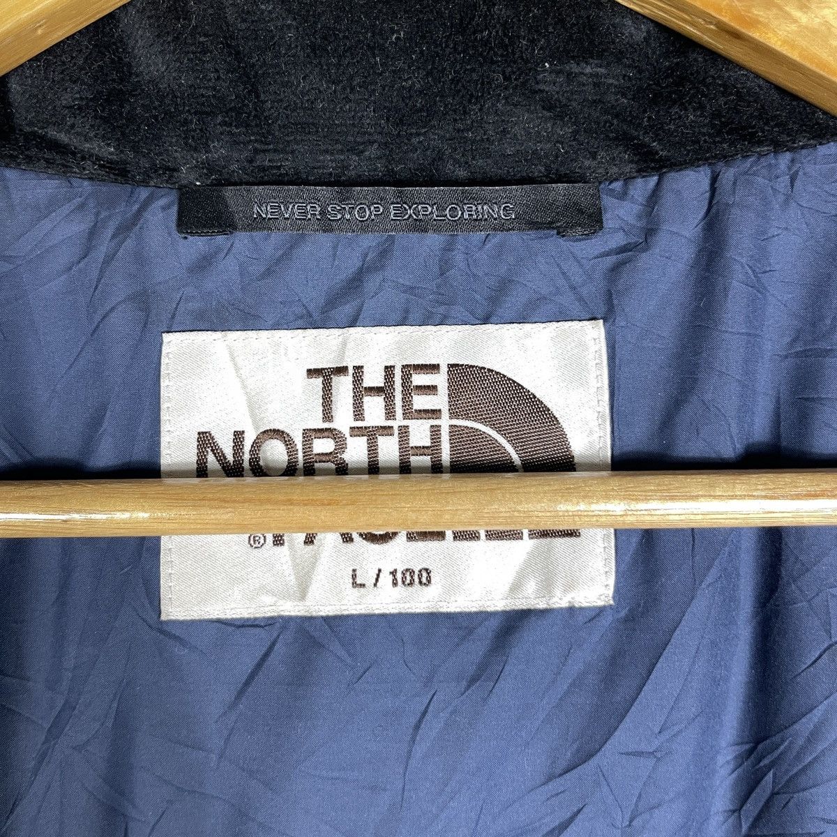 The North Face Vintage The North Face T-Ball Air Puffer Jacket Size US L / EU 52-54 / 3 - 10 Thumbnail