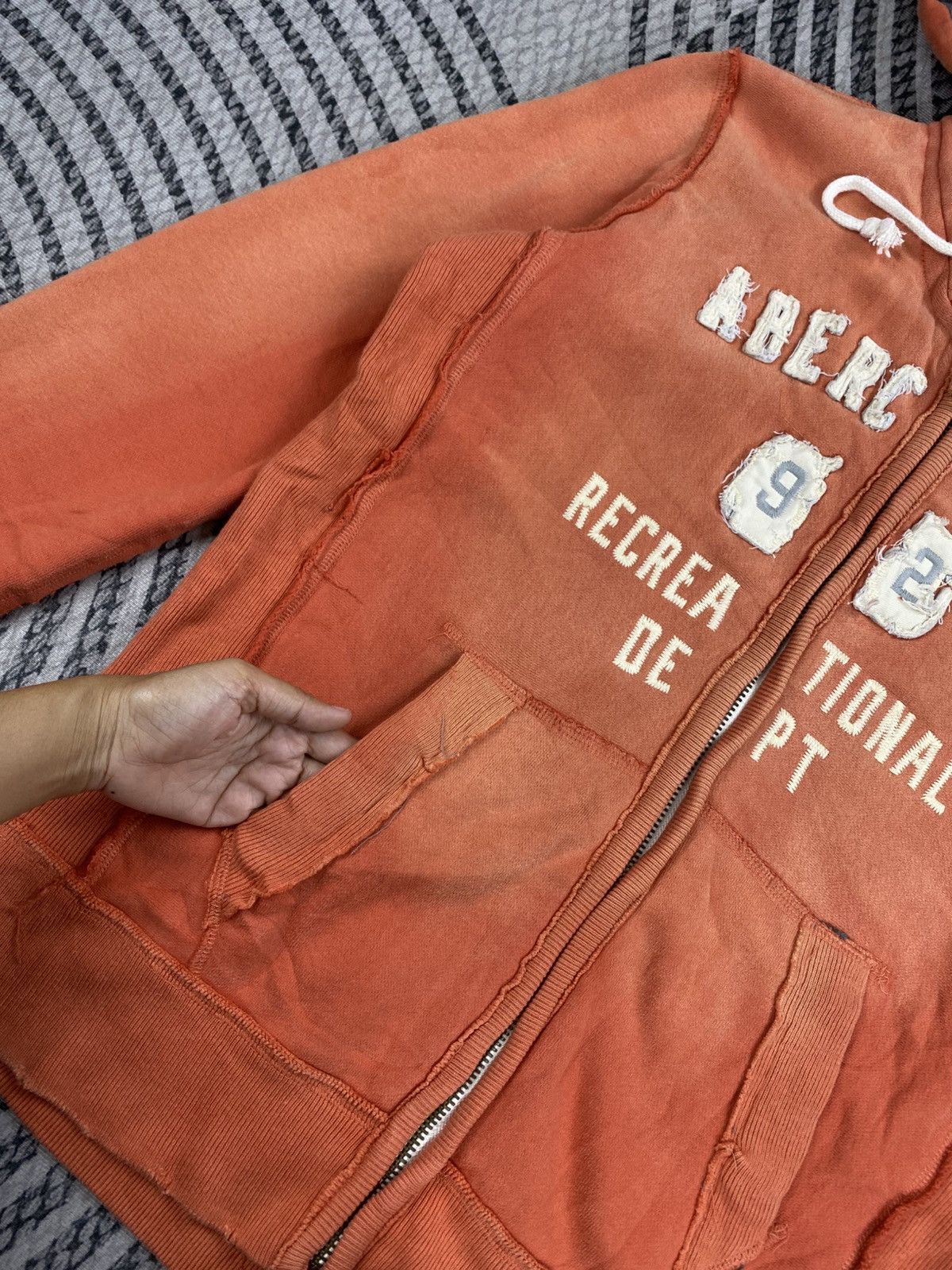 Abercrombie & Fitch Vintage Abercrombie & Fitch Recreational DEPT Zip-Up Hoodies Size US M / EU 48-50 / 2 - 7 Thumbnail