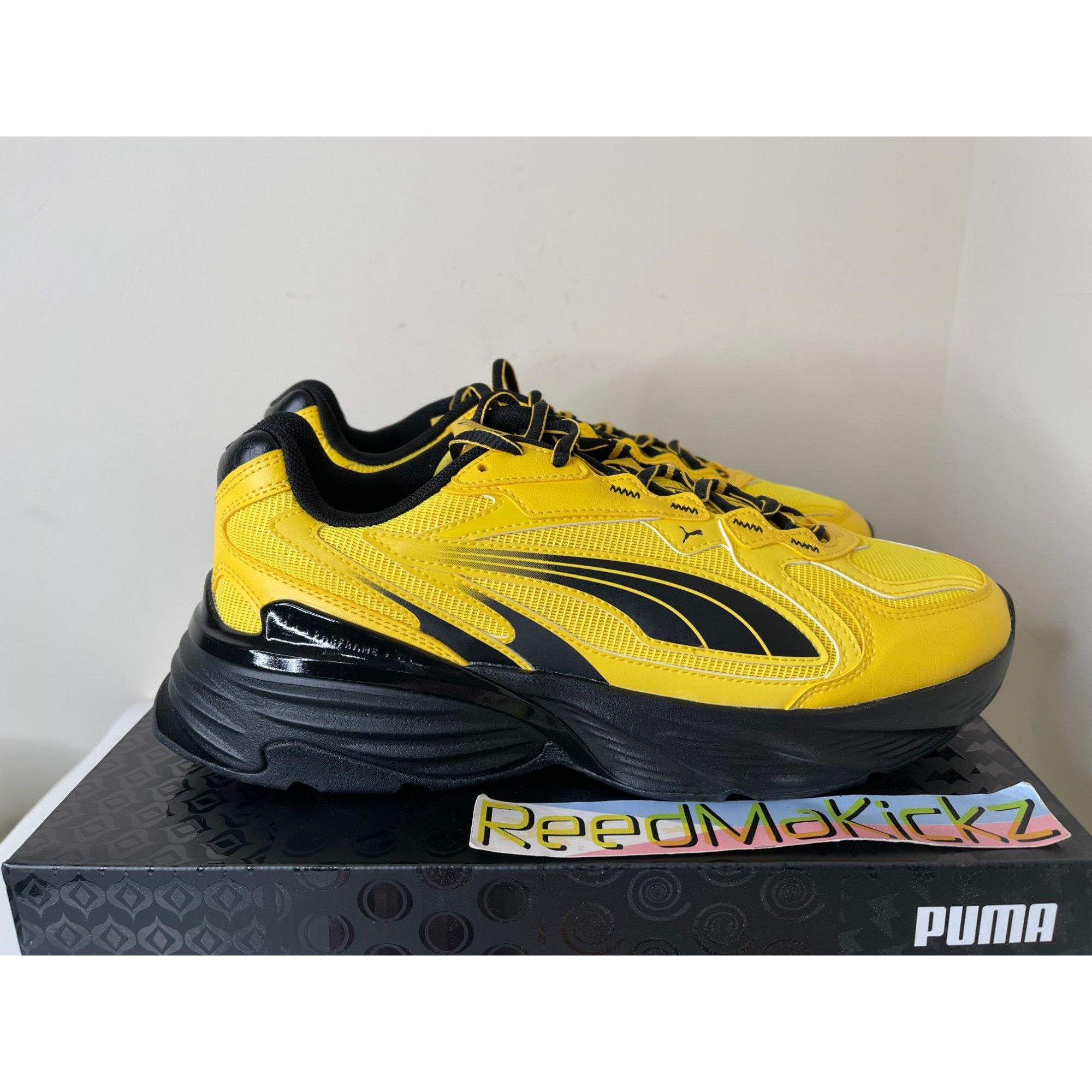 Puma Puma Pokemon Fade Pikachu Mens size 9.5us Size US 9.5 / EU 42-43 - 2 Thumbnail