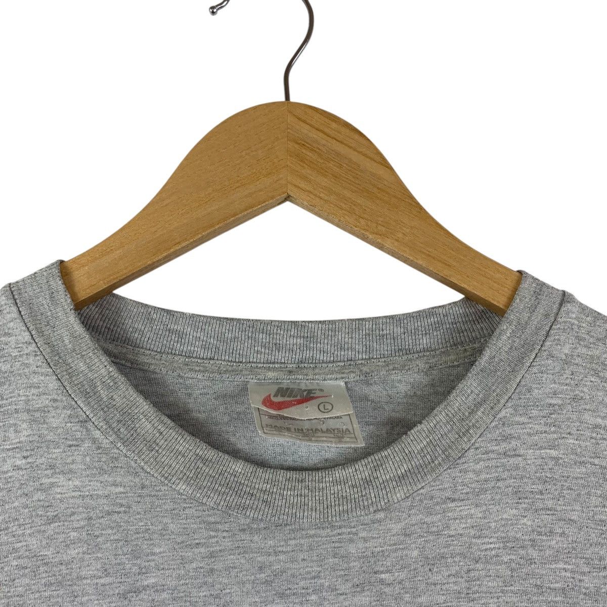 Nike × Vintage Vintage NIKE center swoosh big logo spellout back hit tee Size US L / EU 52-54 / 3 - 5 Thumbnail