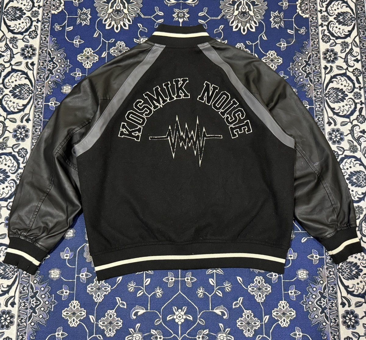 Undercover GU X UNDERCOVER 'KOSMIK NOISE' Varsity Jacket Size US L / EU 52-54 / 3 - 2 Thumbnail