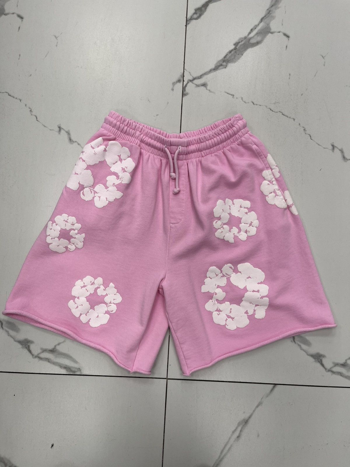 DENIM TEARS Denim Tears The Cotton Wreath Sweatshorts "Powder Pink" Size US 26 / EU 42 - 1 Thumbnail