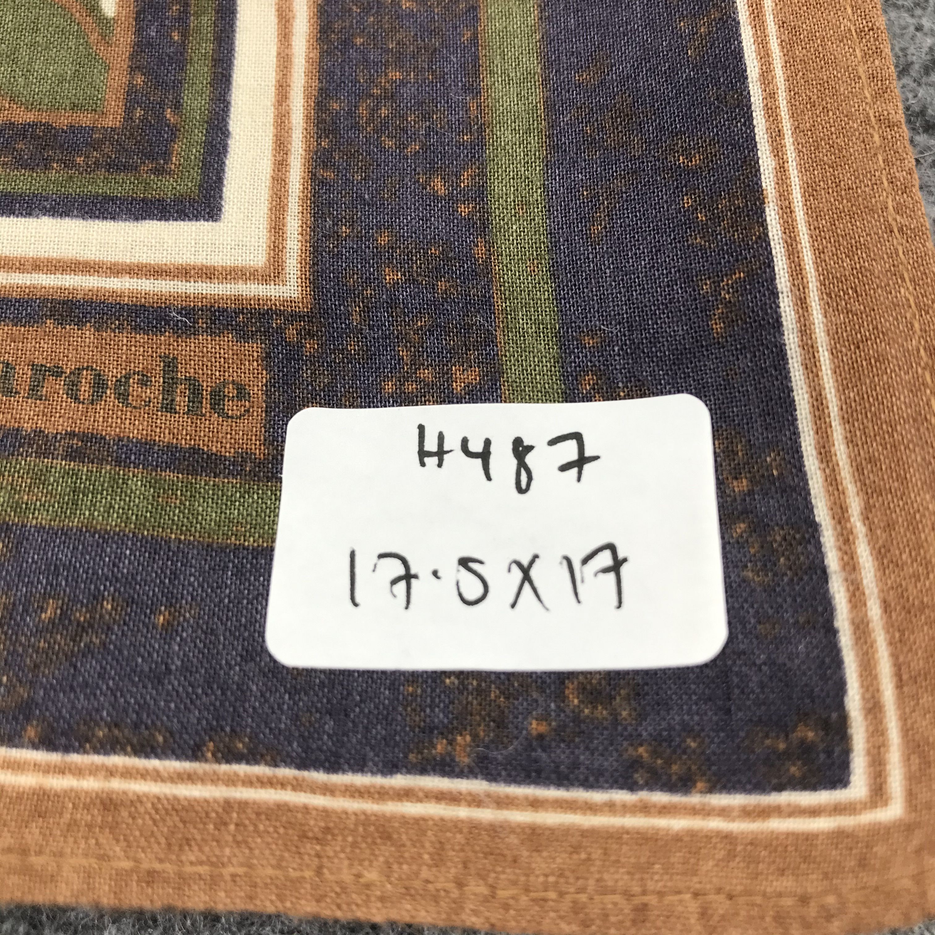 Guy Laroche Guy Laroche Handkerchief Neckerchief Bandana H487 Size ONE SIZE - 7 Thumbnail
