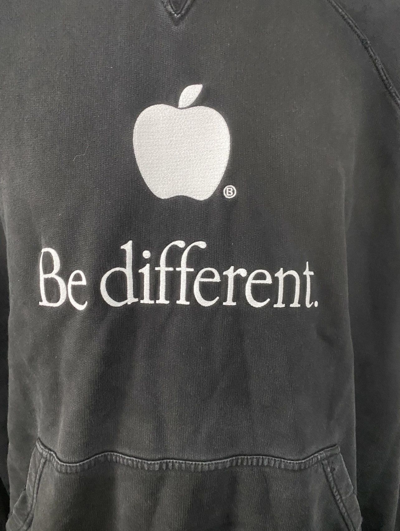 Balenciaga *RARE* Balenciaga AW22 Be Different Hoodie SZ.1 Size US S / EU 44-46 / 1 - 5 Thumbnail