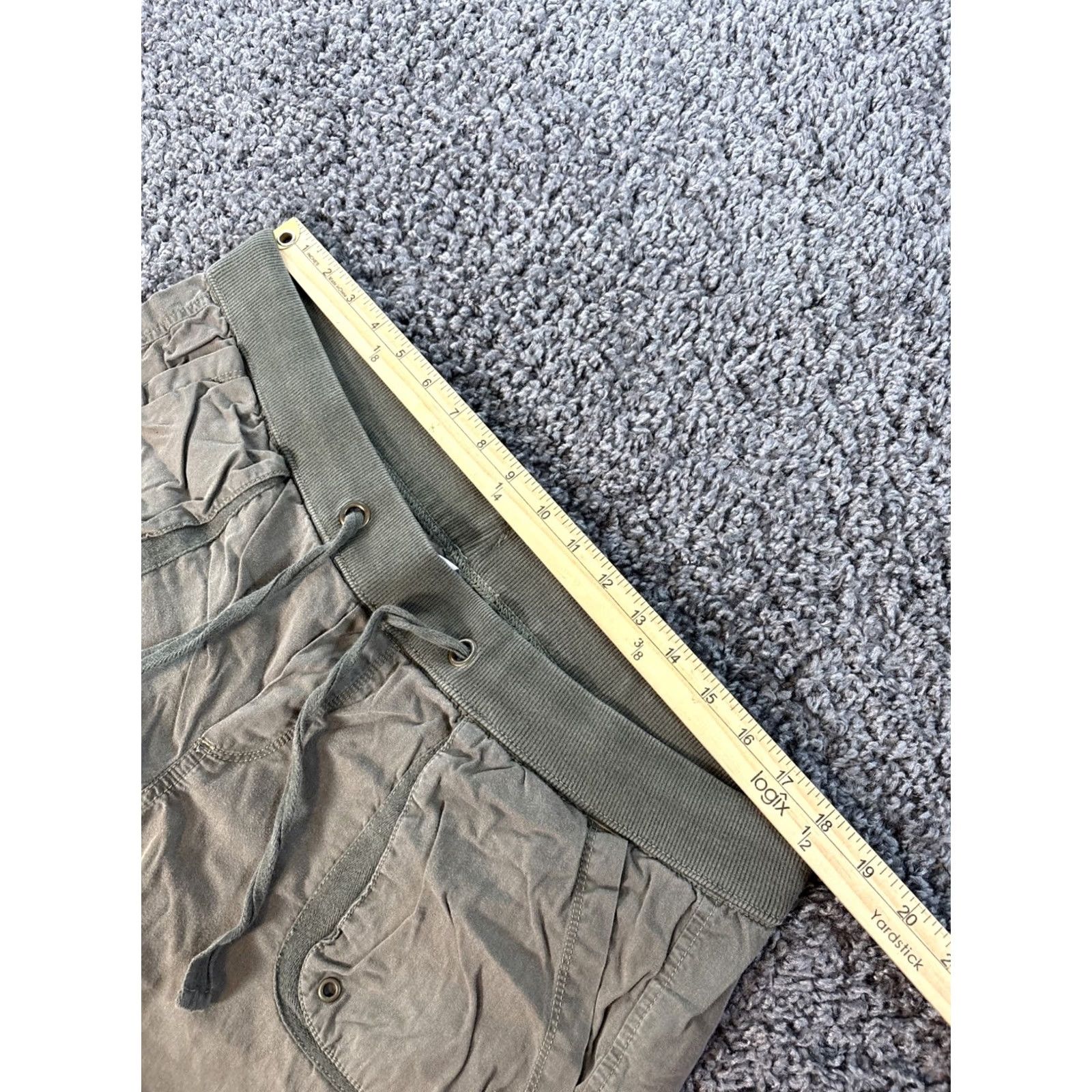 Old Navy VINTAGE Levis Old Navy Capri Jeans Womens L Low Rise Brown Cargo Baggy Y2K Relaxed Capris Ladies L Brown Levis Old Navy Capri Jeans Ladies L Brown Y2K Size 36" / US 14 / IT 50 - 4 Thumbnail