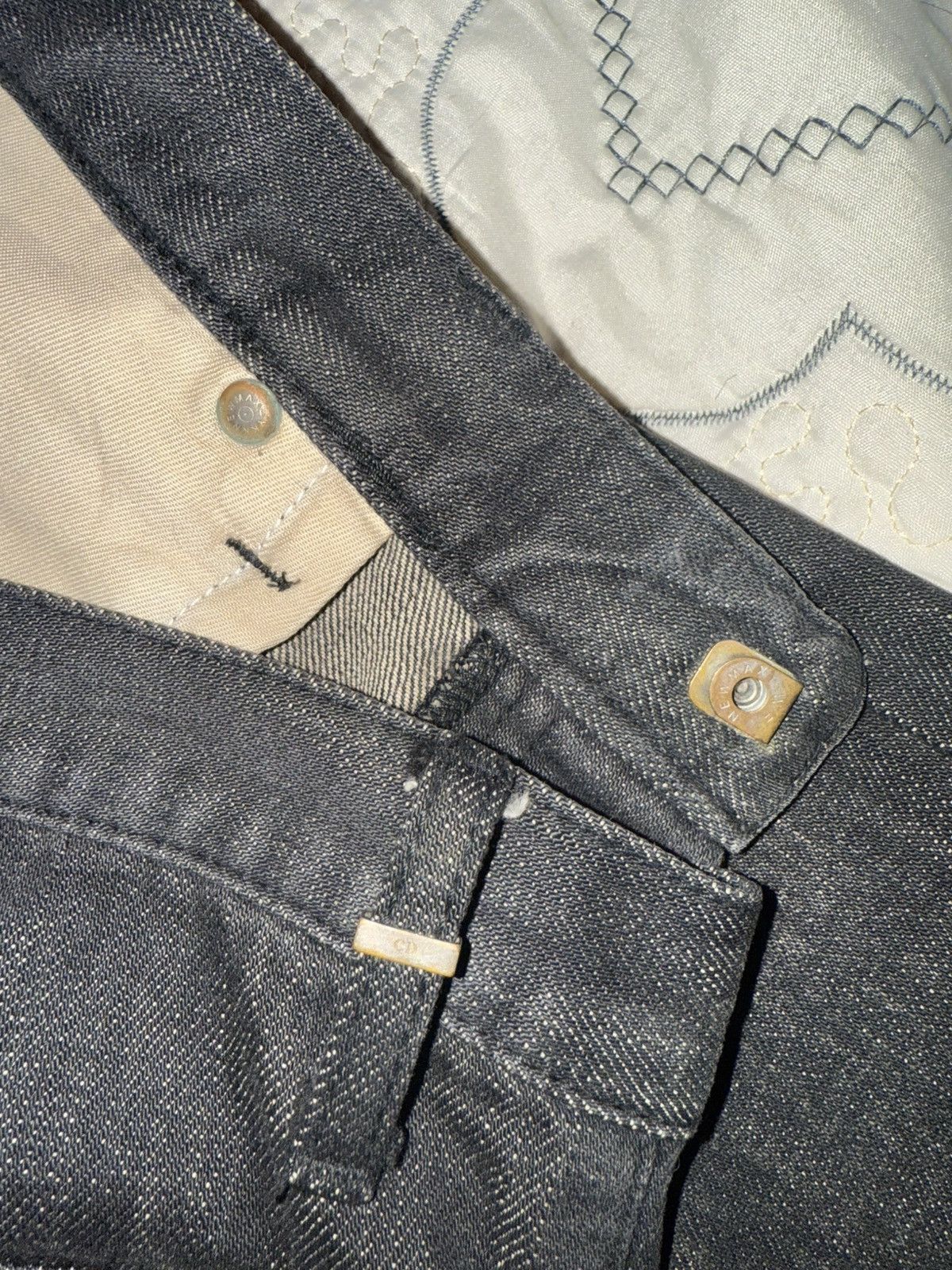 Dior × Hedi Slimane AW04 “Victim Of The Crime” Clawmark Jeans Size US 34 / EU 50 - 13 Thumbnail