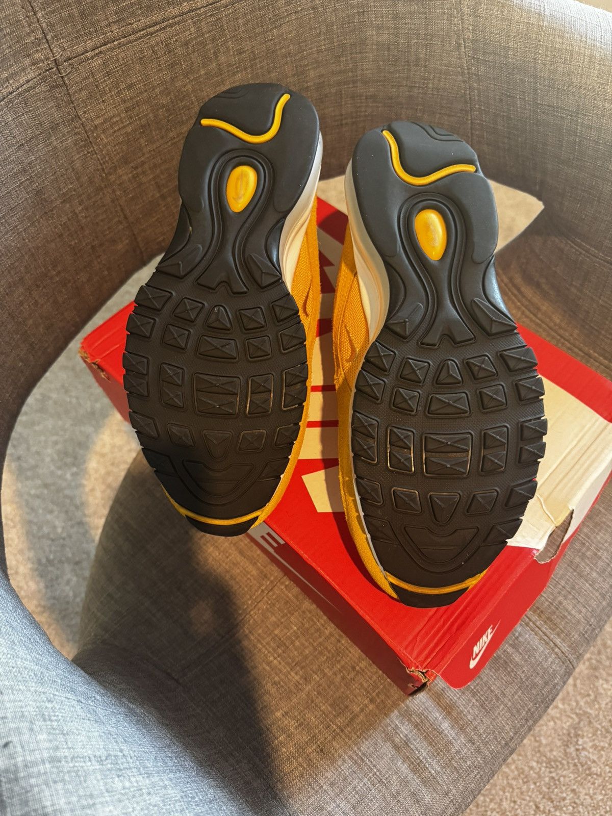 Nike Air Max 97 QS Size US 9 / EU 42 - 4 Thumbnail