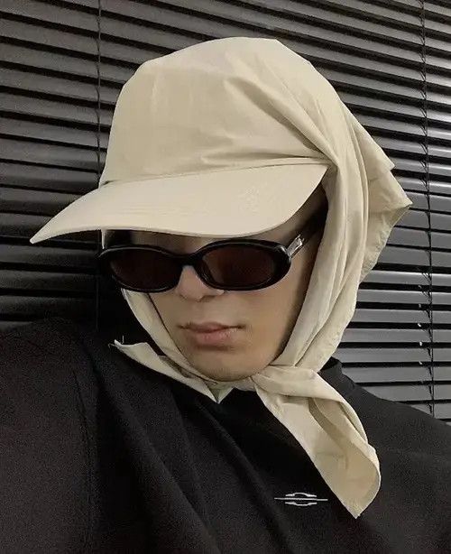 Other Avant garde fashion multi-style handkerchief cap hat Size ONE SIZE - 1 Thumbnail