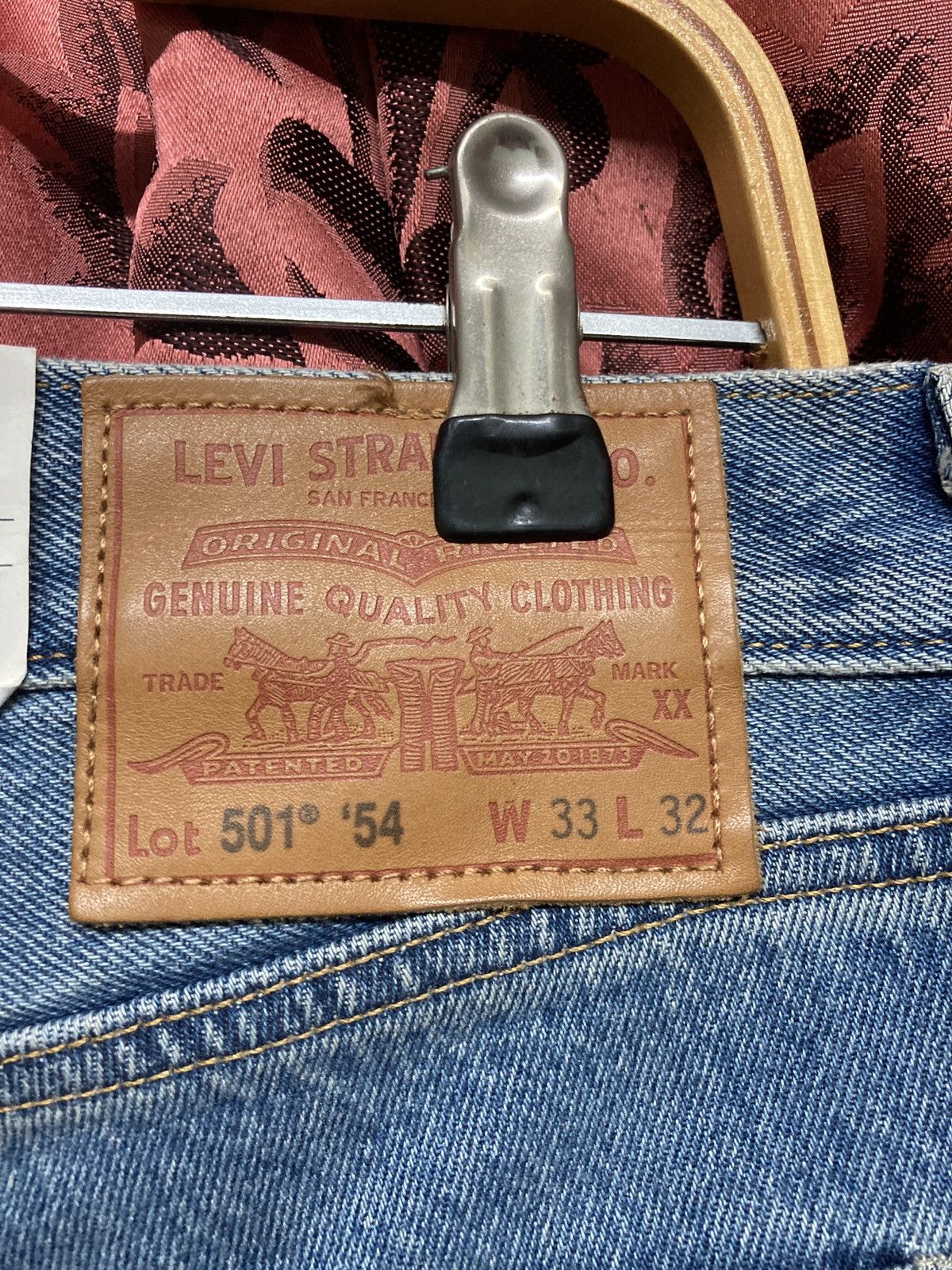 Distressed Levis 501 54 reproduction lot