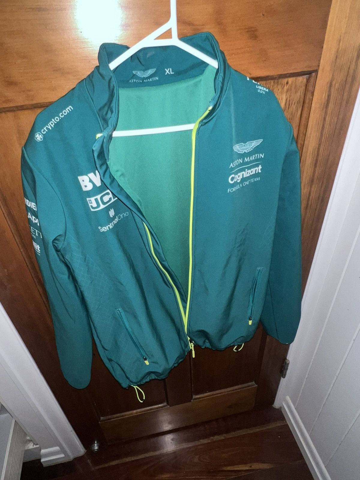 Formula 1 ASTON MARTIN F1 TEAM Size US XL / EU 56 / 4 - 2 Thumbnail