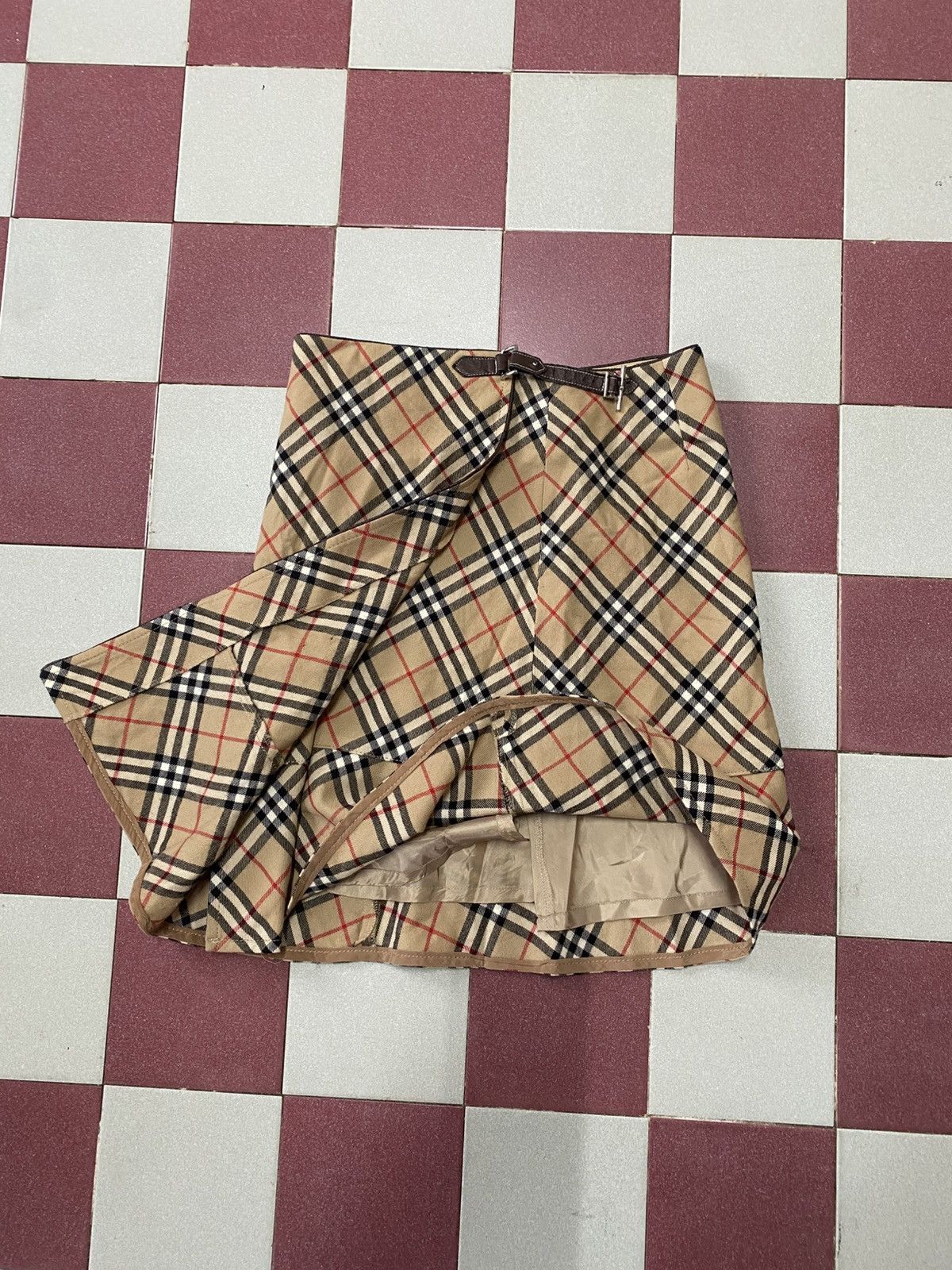 Burberry BURBERRY SKIRTS Size 38" / US 16 / IT 52 - 3 Thumbnail