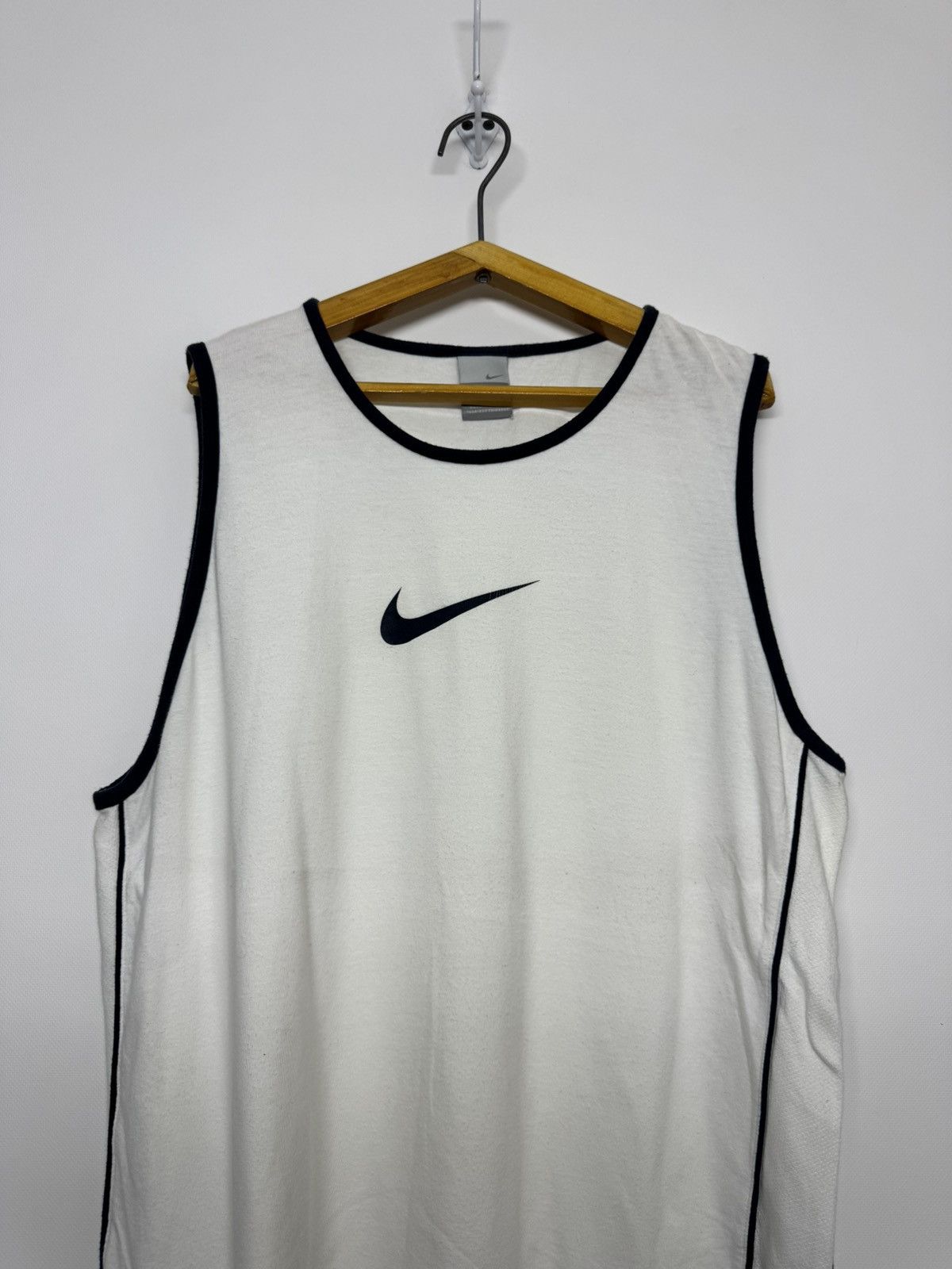 Nike Vintage Y2k Nike Big Swoosh Tank Tops 00’s Size US L / EU 52-54 / 3 - 2 Thumbnail