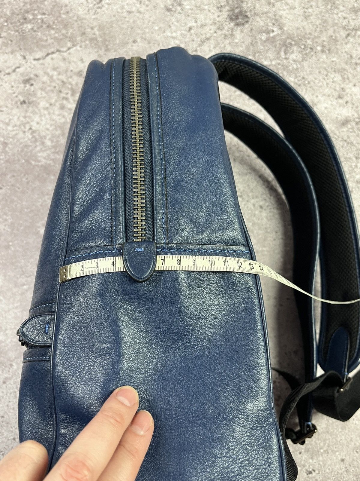 Coach Coach Leatherware Navy Blue Leather Backpack Unisex Size ONE SIZE - 19 Thumbnail