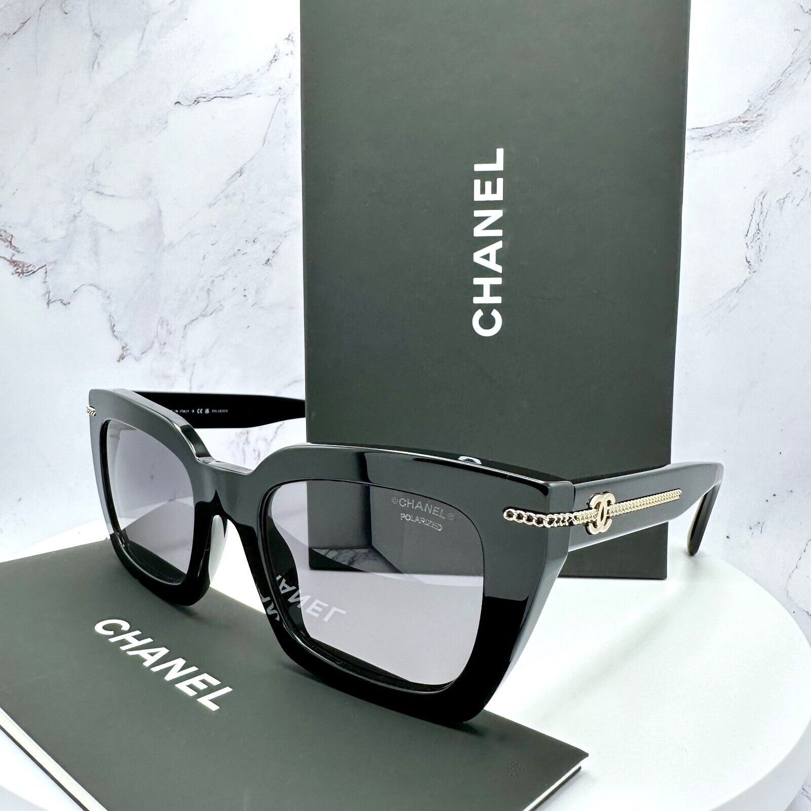 image of Chanel Black Gold Cc Logo Polarized 100% Authentic, Women's