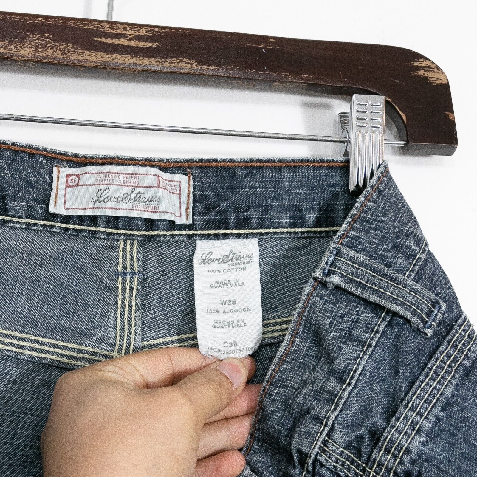 Levi's × Vintage Vintage Levis Baggy Jean Shorts 40" Waist - Distressed Dark Size US 40 / EU 56 - 8 Thumbnail