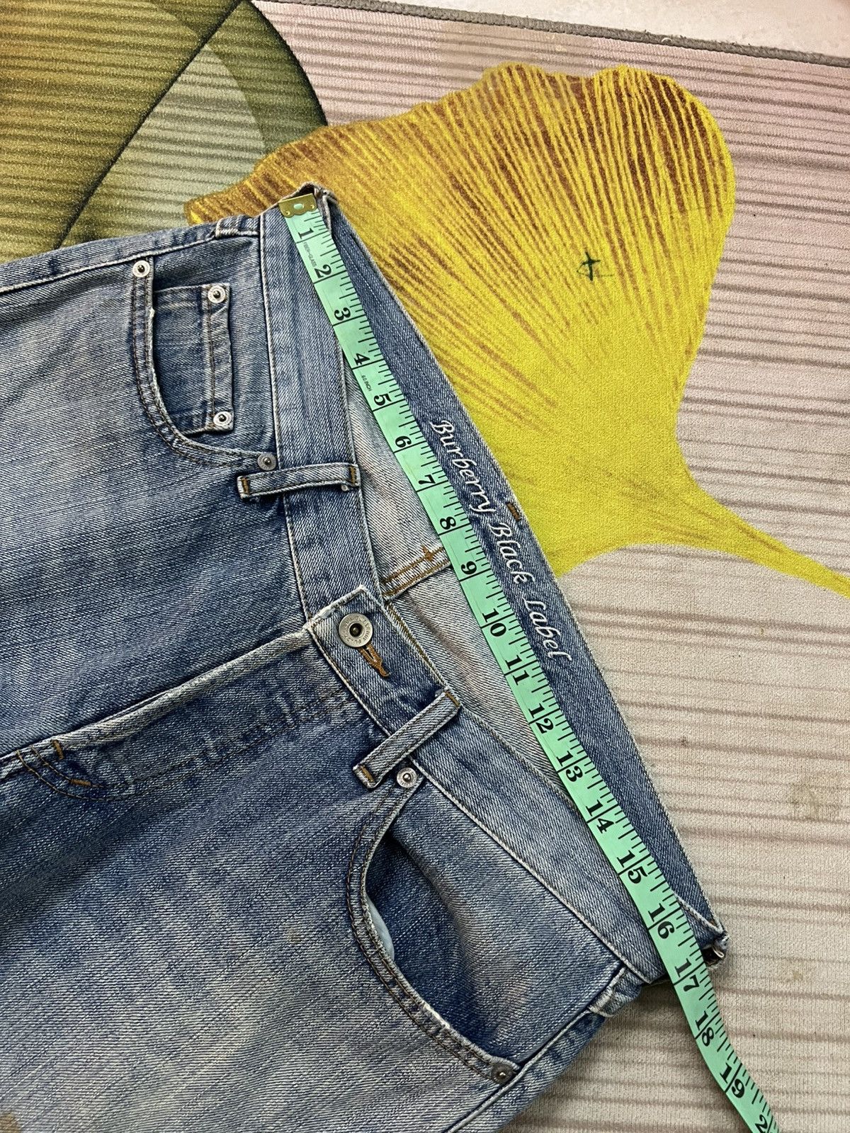 Burberry 💥Flare💥Burberry Black Label Distressed Faded Jean Size US 33 - 3 Thumbnail