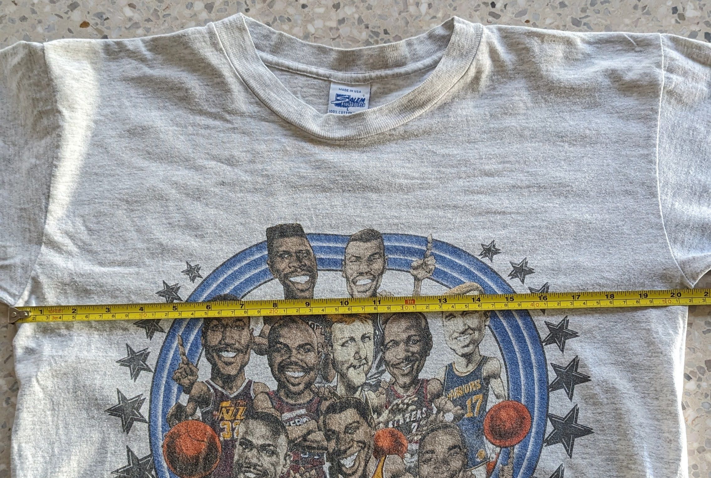 Salem Sportswear ORIGINAL VINTAGE NBA ORLANDO ALL STAR GAME 1992 TSHIRT Size US L / EU 52-54 / 3 - 6 Thumbnail