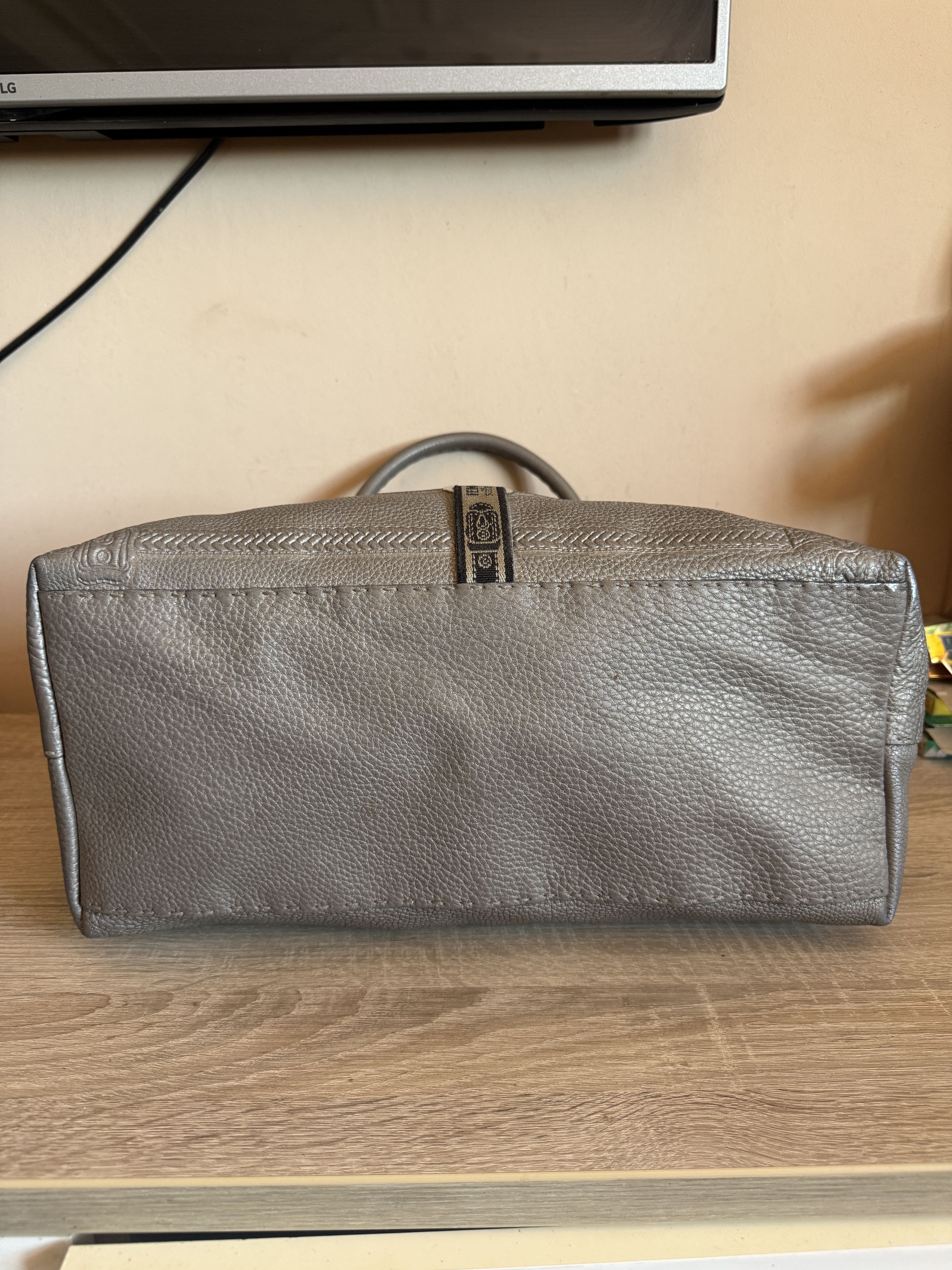 Fendi Fendi Selleria Handbag horse embossed silver gray Size ONE SIZE - 7 Thumbnail
