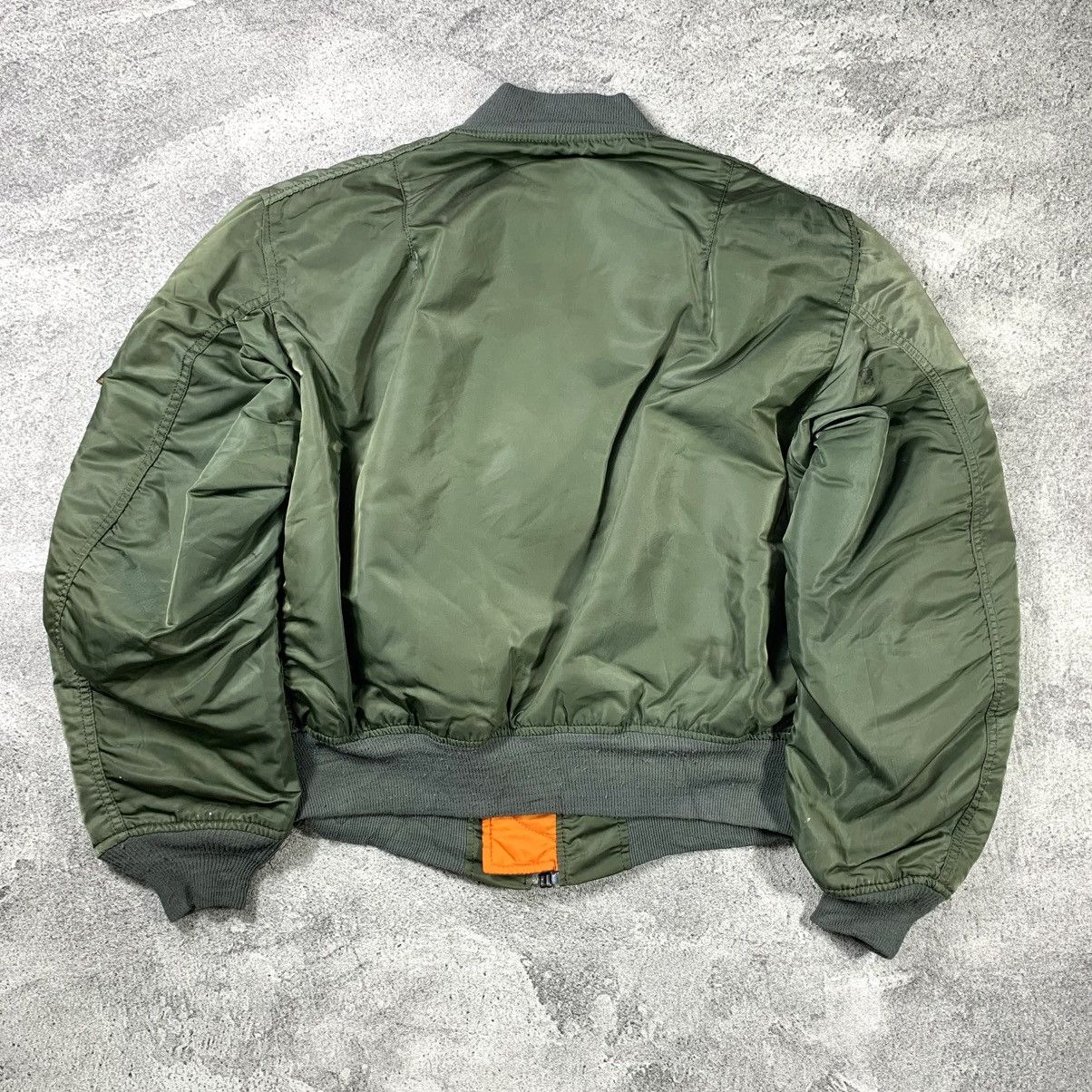 Vintage (SOLD OUT)Vintage 90’s J51 Alpha Industries Bomber MA-1 Size US L / EU 52-54 / 3 - 3 Thumbnail