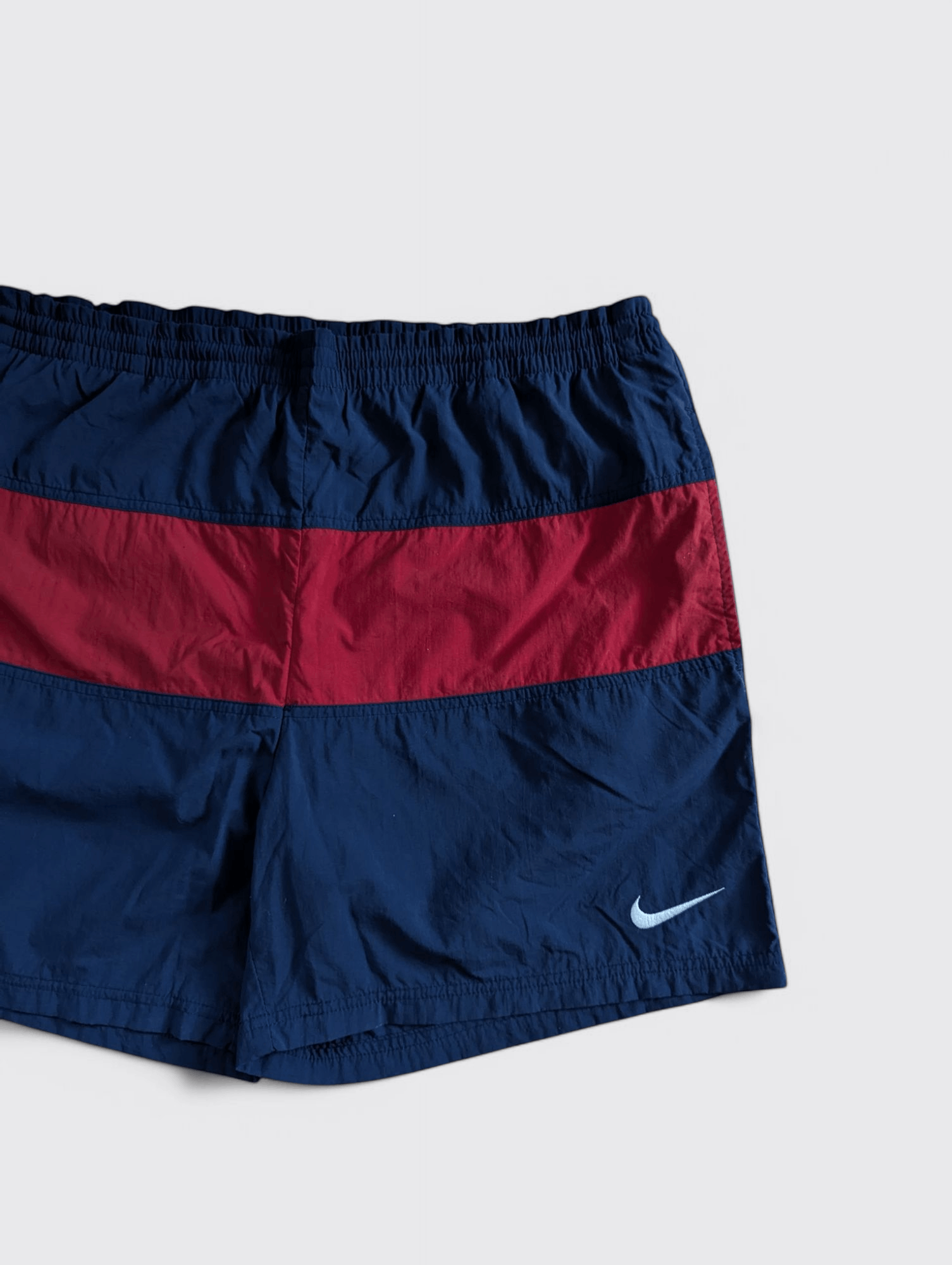 Nike Nike Vintage Nylon Big Swoosh Shorts L Size US 33 - 9 Thumbnail