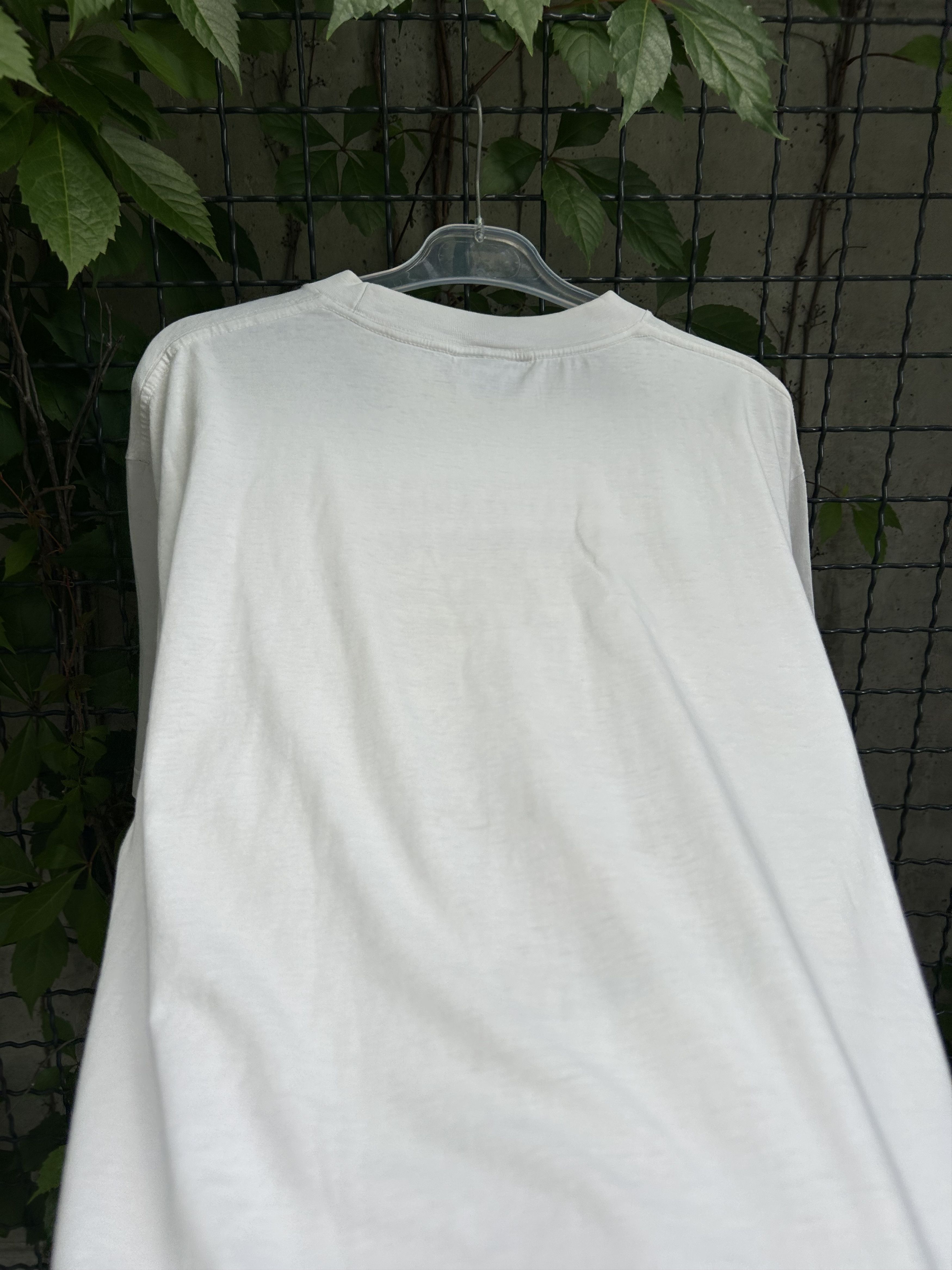 Vintage Vintage 1997 Christopher Wormell Wine and Sunflowers Art Tee Size US L / EU 52-54 / 3 - 15 Thumbnail