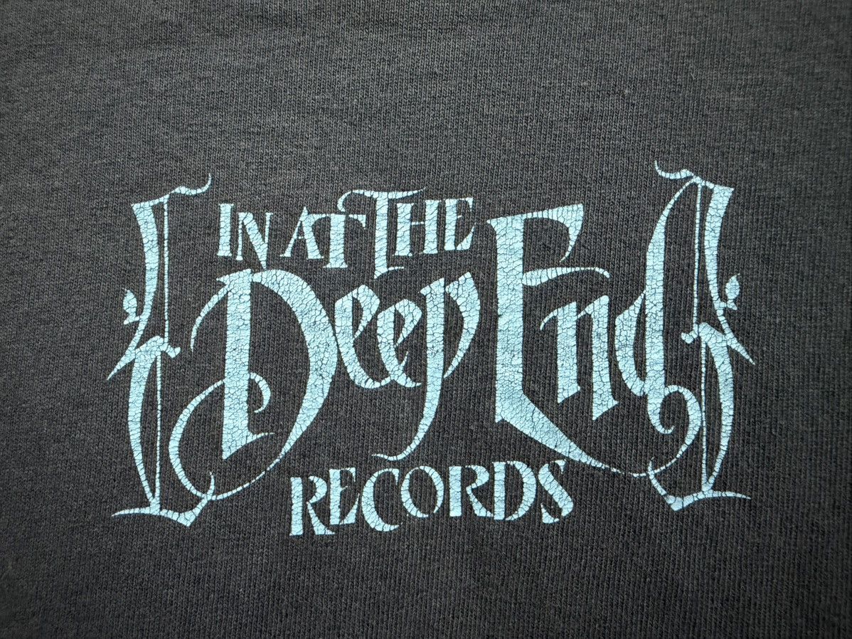Band Tees WEATHERED HANDS ALTERNATIVE ROCK HARDCORE EMO BAND GILDAN Size US L / EU 52-54 / 3 - 12 Thumbnail