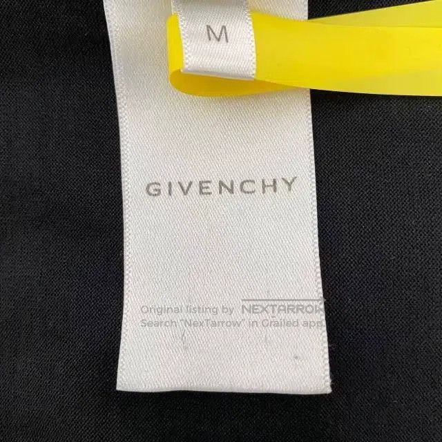 Givenchy Givenchy Reversed Logo Short Sleeve T-Shirt Size US M / EU 48-50 / 2 - 5 Thumbnail