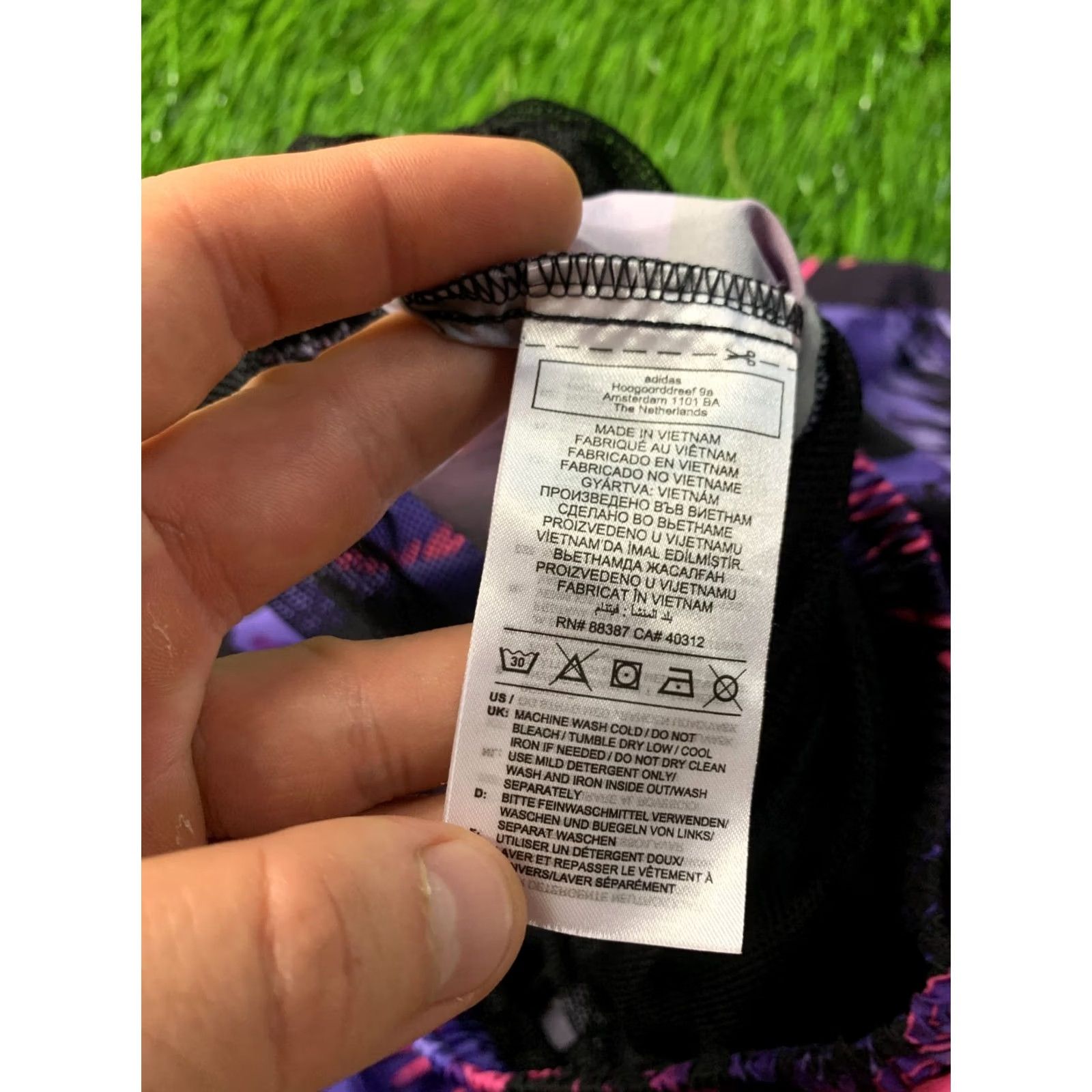 Reebok ADIDAS ORIGINAL 2023 MEN CASUAL BEACH SHORTS S Violet and Black IP5540 Mens Shorts Beach Size US 29 - 5 Thumbnail