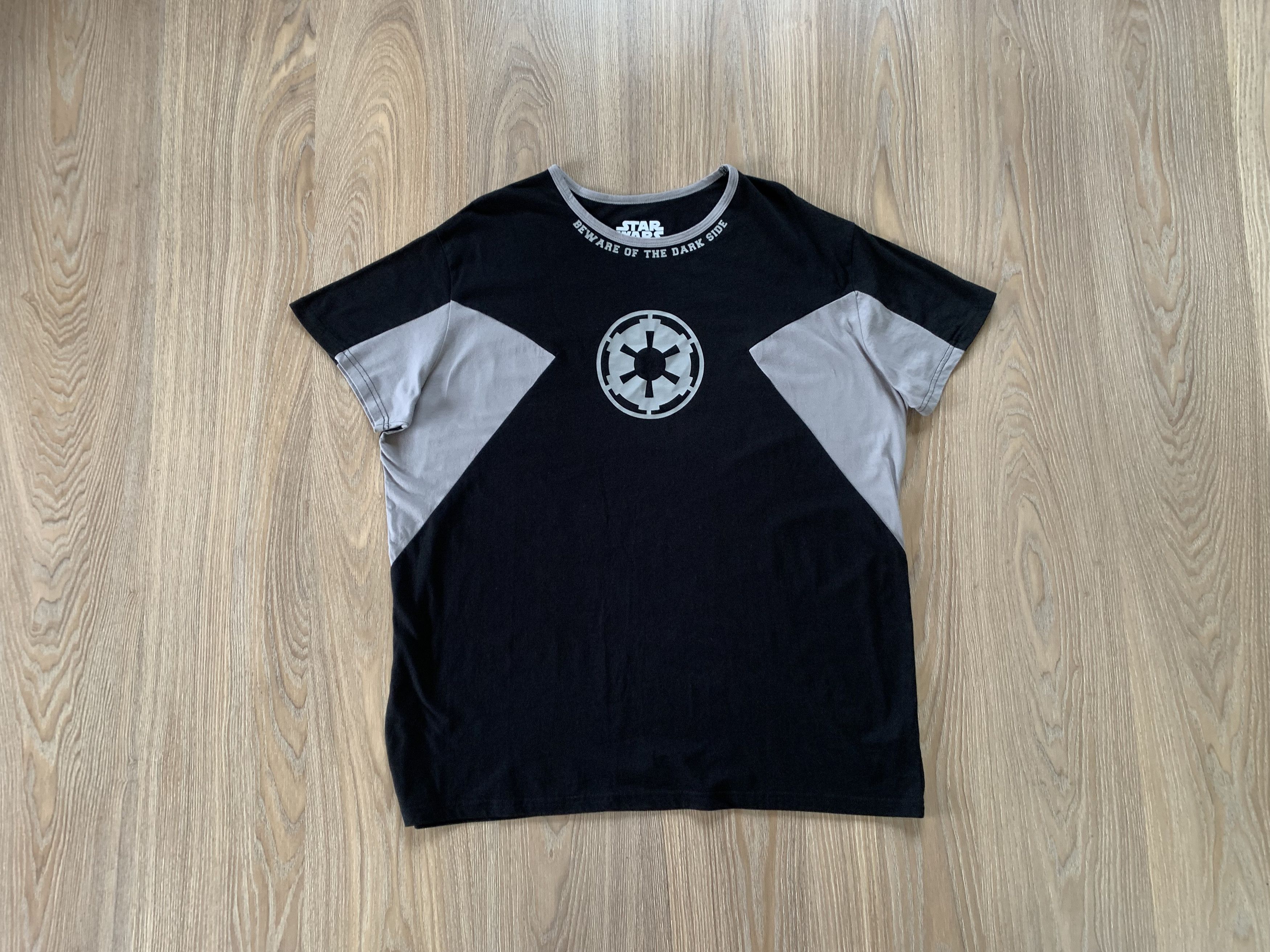 Star Wars Star Wars Imperial Symbol Printed T-Shirt Size US XXL / EU 58 / 5 - 1 Thumbnail