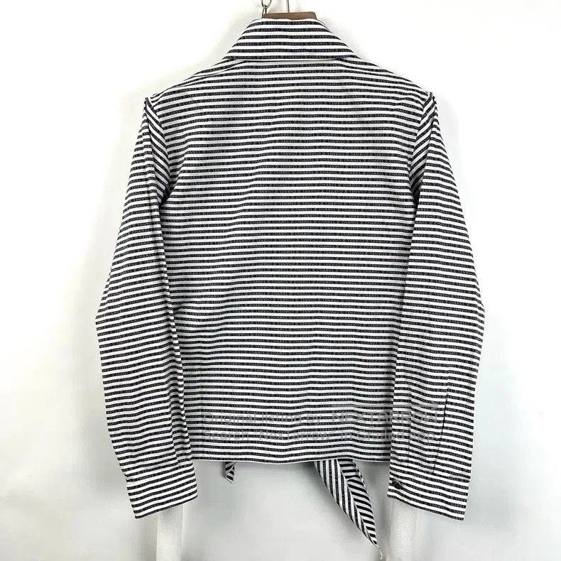 Chanel Chanel Logo Stripe Tie Waist Shirt. Size US S / EU 44-46 / 1 - 3 Thumbnail