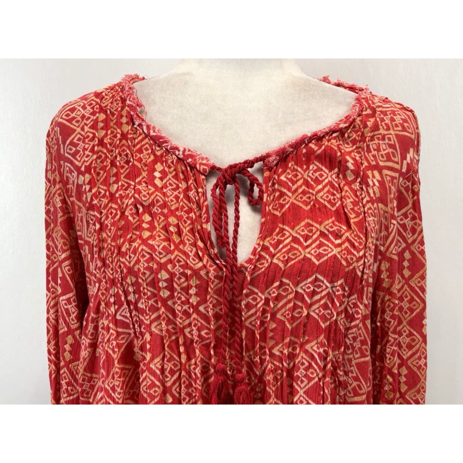 Free People Free People Long Sleeve Boho Tie Neck Swing Dress Red Small Women Size S / US 4 / IT 40 - 5 Thumbnail
