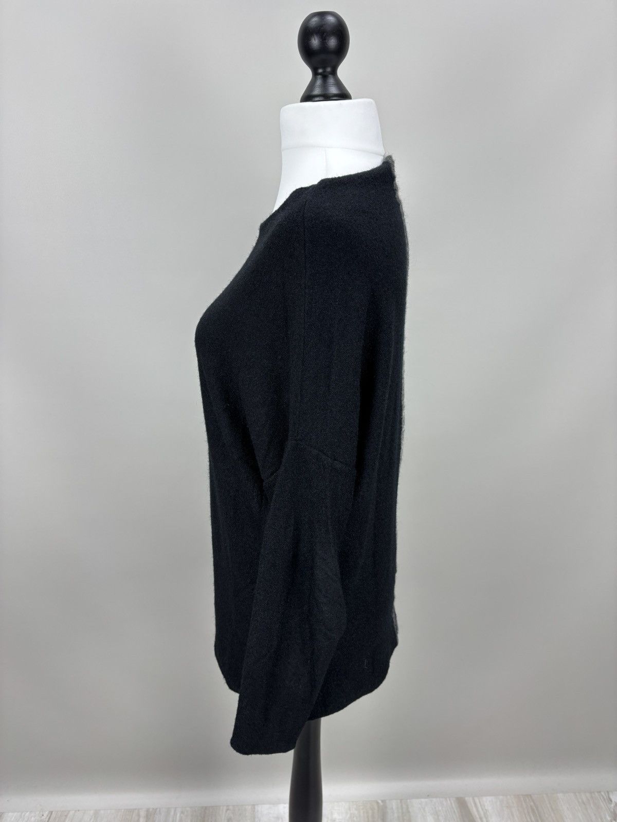 Sarah Pacini Womens sweater Sarah Pacini Size One Size Color Black Size ONE SIZE - 7 Thumbnail