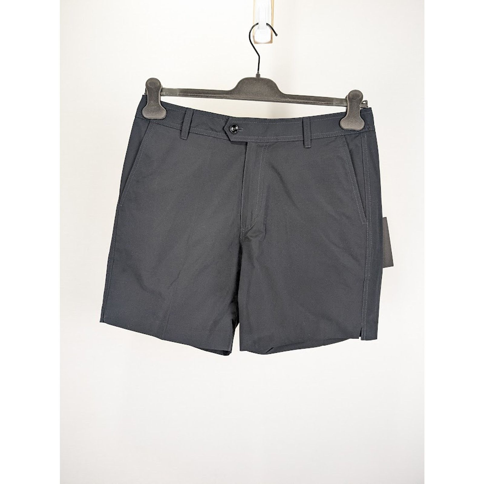 o1rshd1 Pants Shorts in Navy