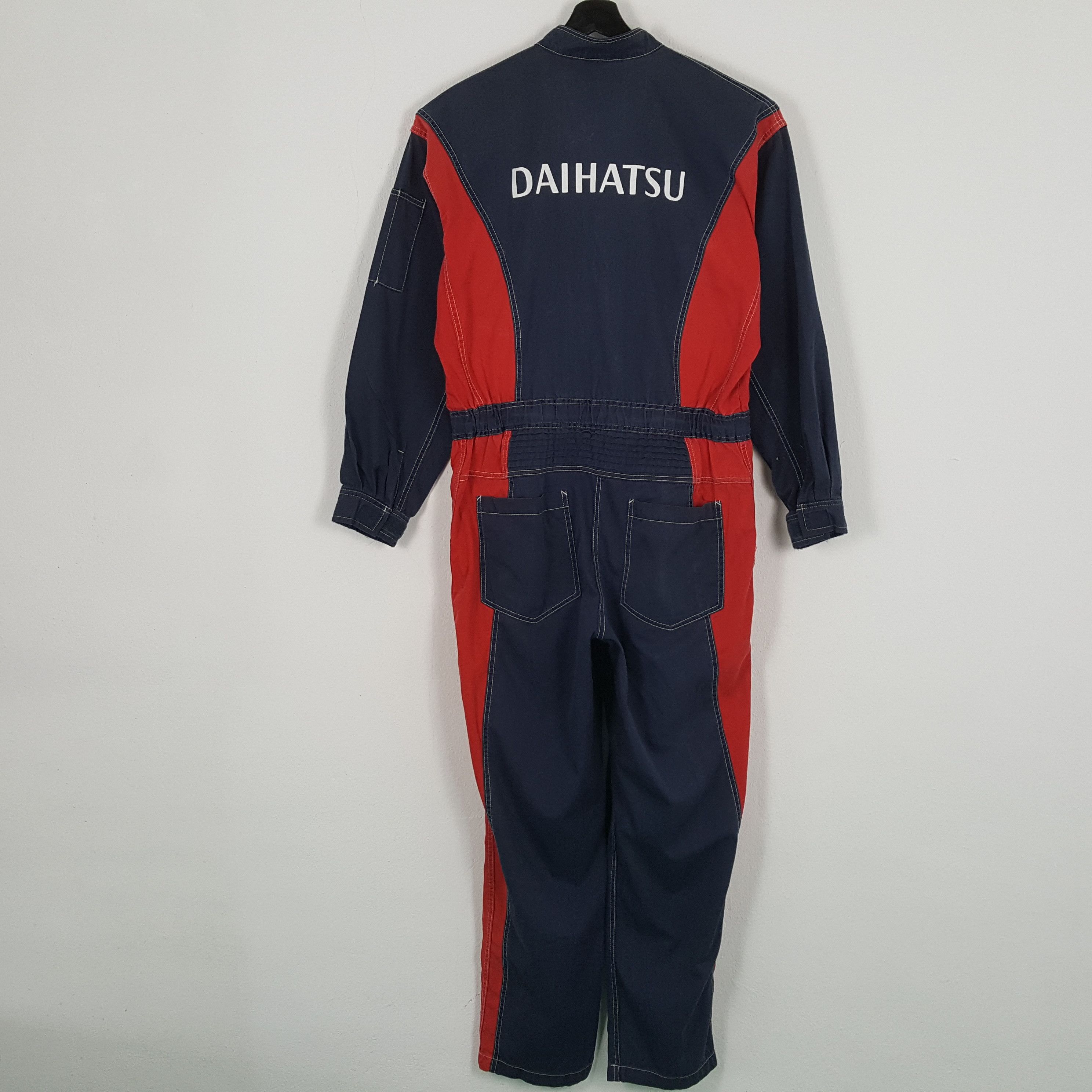 Vintage DAIHATSU Japanese Motorsports Workwear Coverall Jacket Size US XL / EU 56 / 4 - 1 Thumbnail