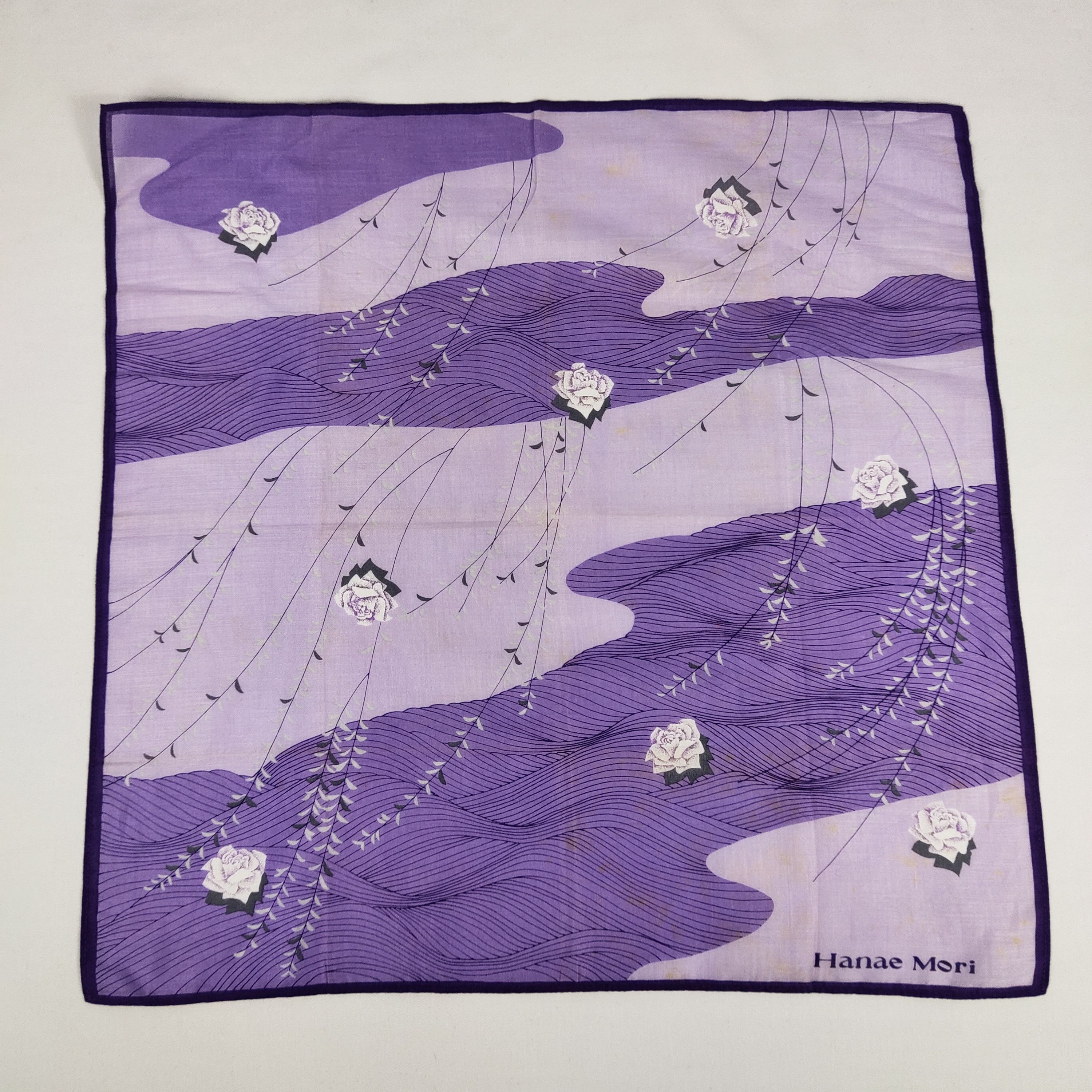 Hanae Mori × Vintage Hanae Mori Handkerchief / Neckerchief / Bandana FZ649 Size ONE SIZE - 3 Thumbnail