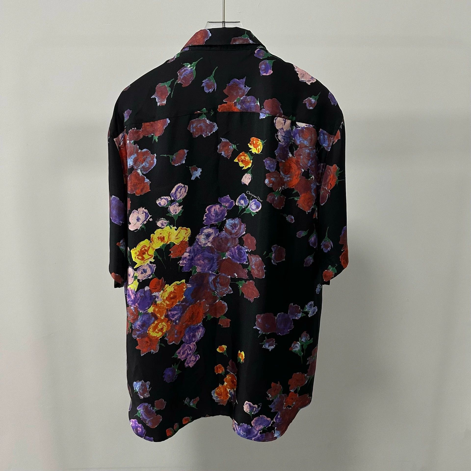 Dior Dior x Kaws Floral Bee Silk Short-Sleeve Shirt Size US XL / EU 56 / 4 - 3 Thumbnail