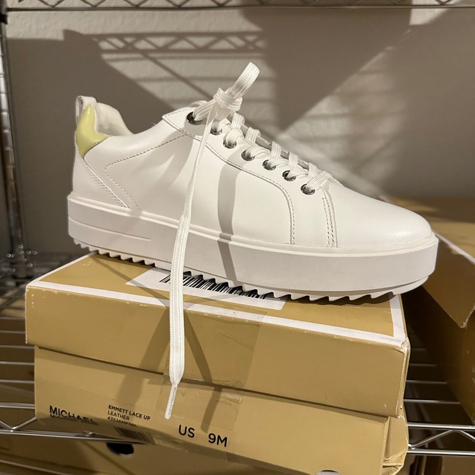 Michael Kors Michael Kors | Emmett Leather Sneaker Size US 9 / IT 39 - 3 Thumbnail