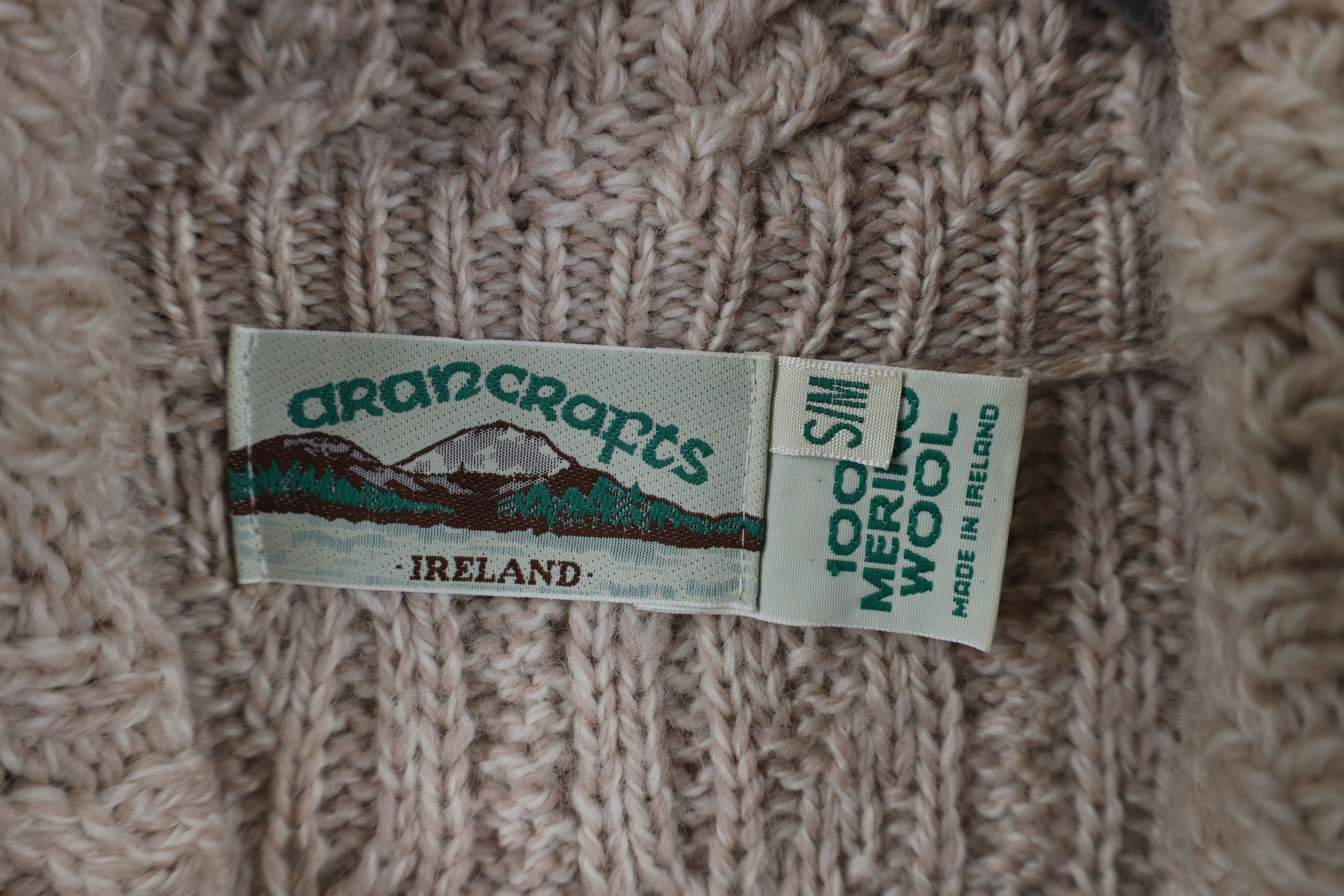 Vintage Vintage 90s Donegal Wool Knit Fisherman Poncho Sweater Beige Size S / US 4 / IT 40 - 9 Thumbnail