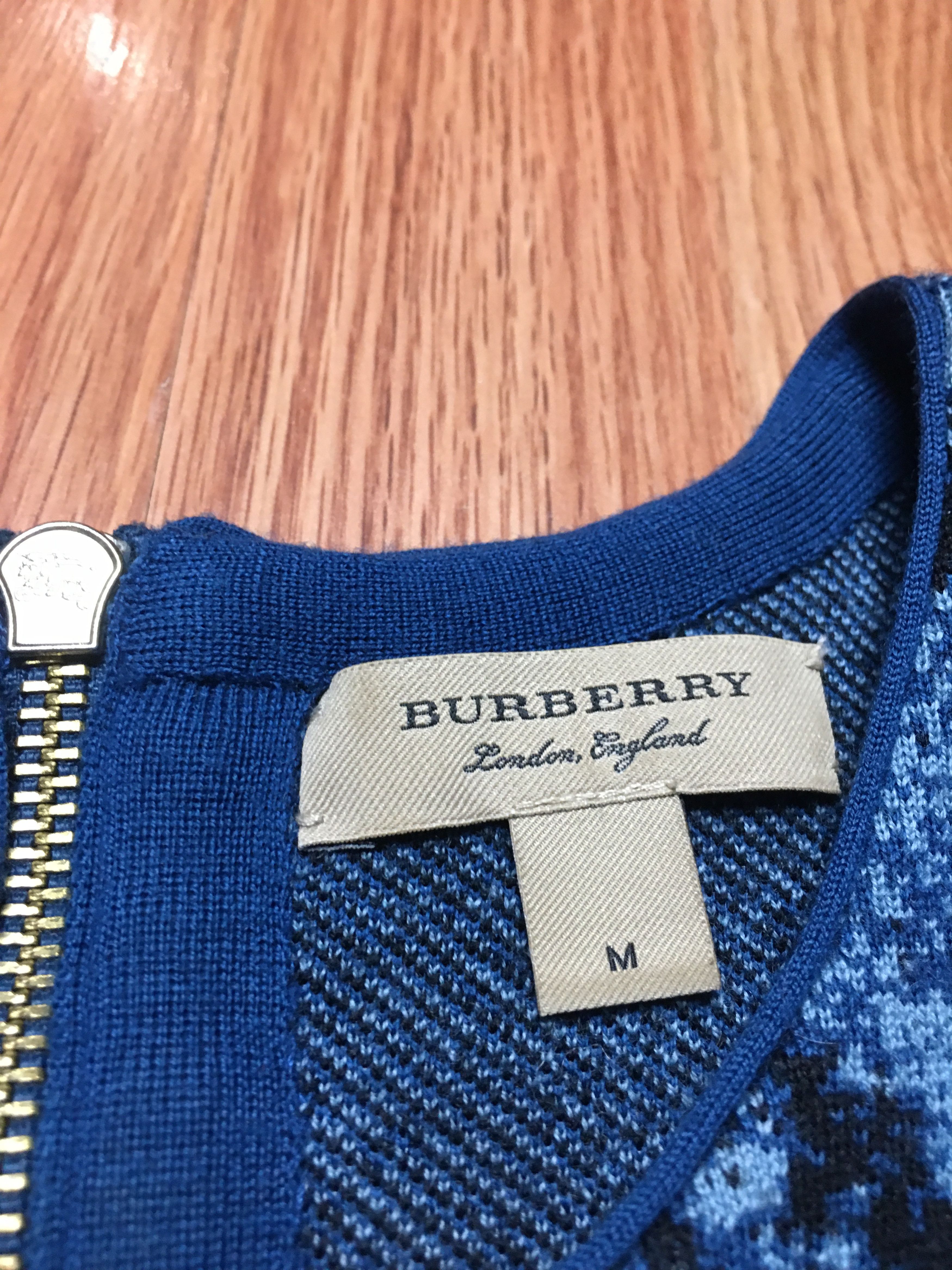 Burberry Burberry Rivermersey Snake Print Merino Wool Dress Size M Size M / US 6-8 / IT 42-44 - 9 Thumbnail