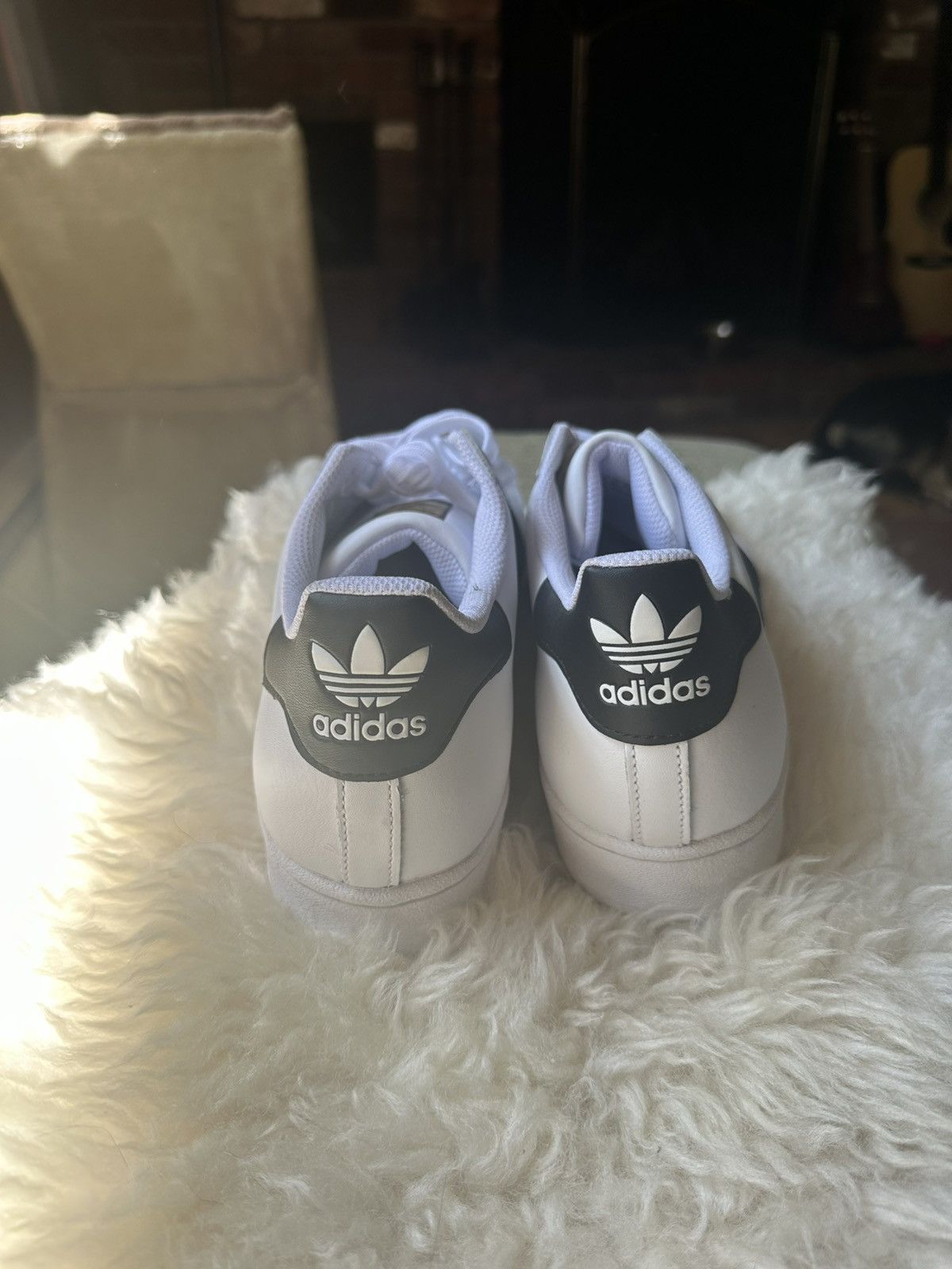 Adidas Adidas SUPERSTAR Size US 12 / EU 45 - 6 Thumbnail