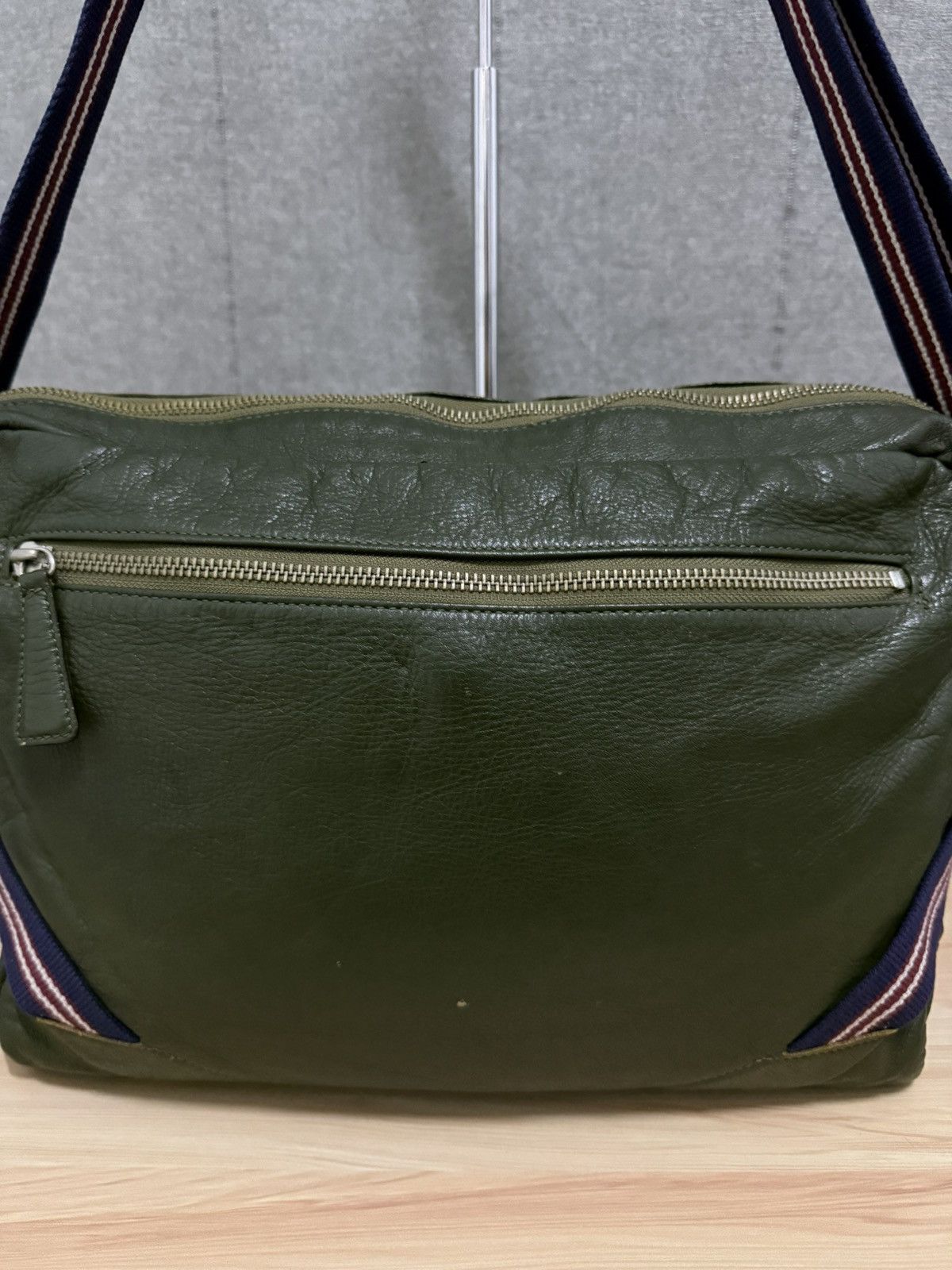 Jean Paul Gaultier Vintage Jean paul gaultier Leather patina Sling bag Size ONE SIZE - 3 Thumbnail