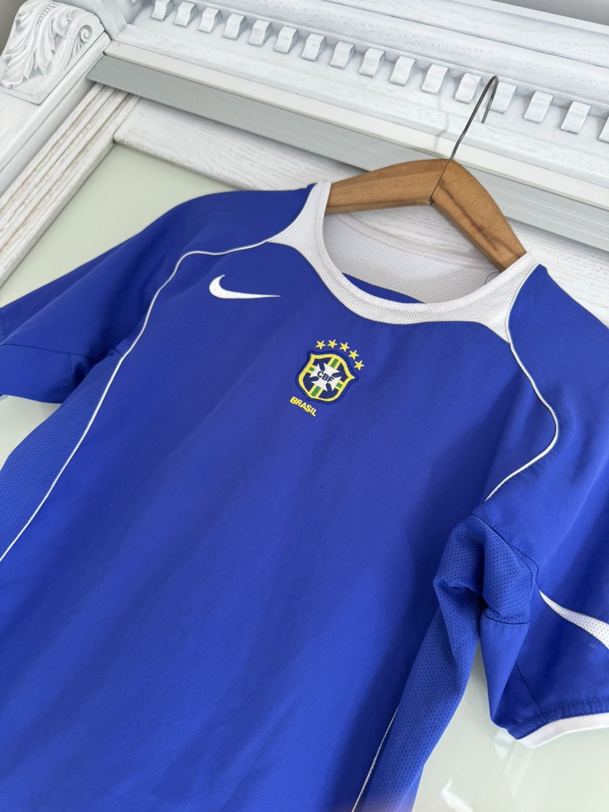Nike Brazil 2004-2005 Away Soccer Jersey Football Kit Shirt Size US XS / EU 42 / 0 - 6 Thumbnail