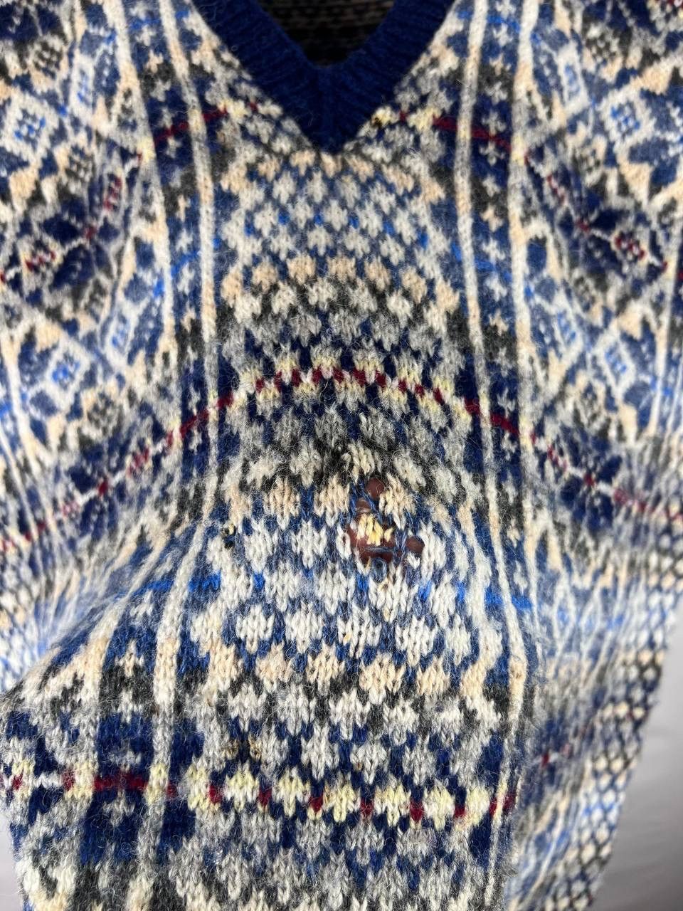 Jamiesons Of Shetland Jamieson’s of Shetland vintage wool vest size M Size US M / EU 48-50 / 2 - 10 Thumbnail